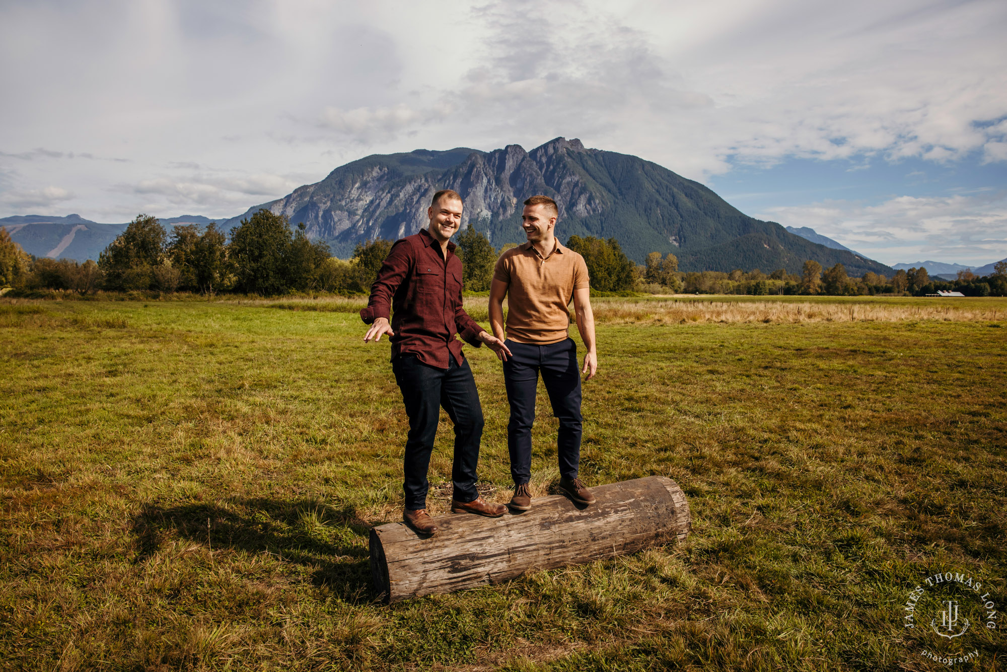 Snoqualmie North Bend adventure engagement session by Snoqualmie adventure wedding photographer James Thomas Long Photography