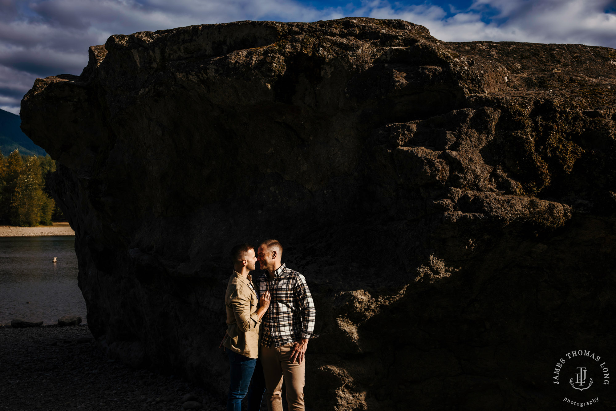 Snoqualmie North Bend adventure engagement session by Snoqualmie adventure wedding photographer James Thomas Long Photography