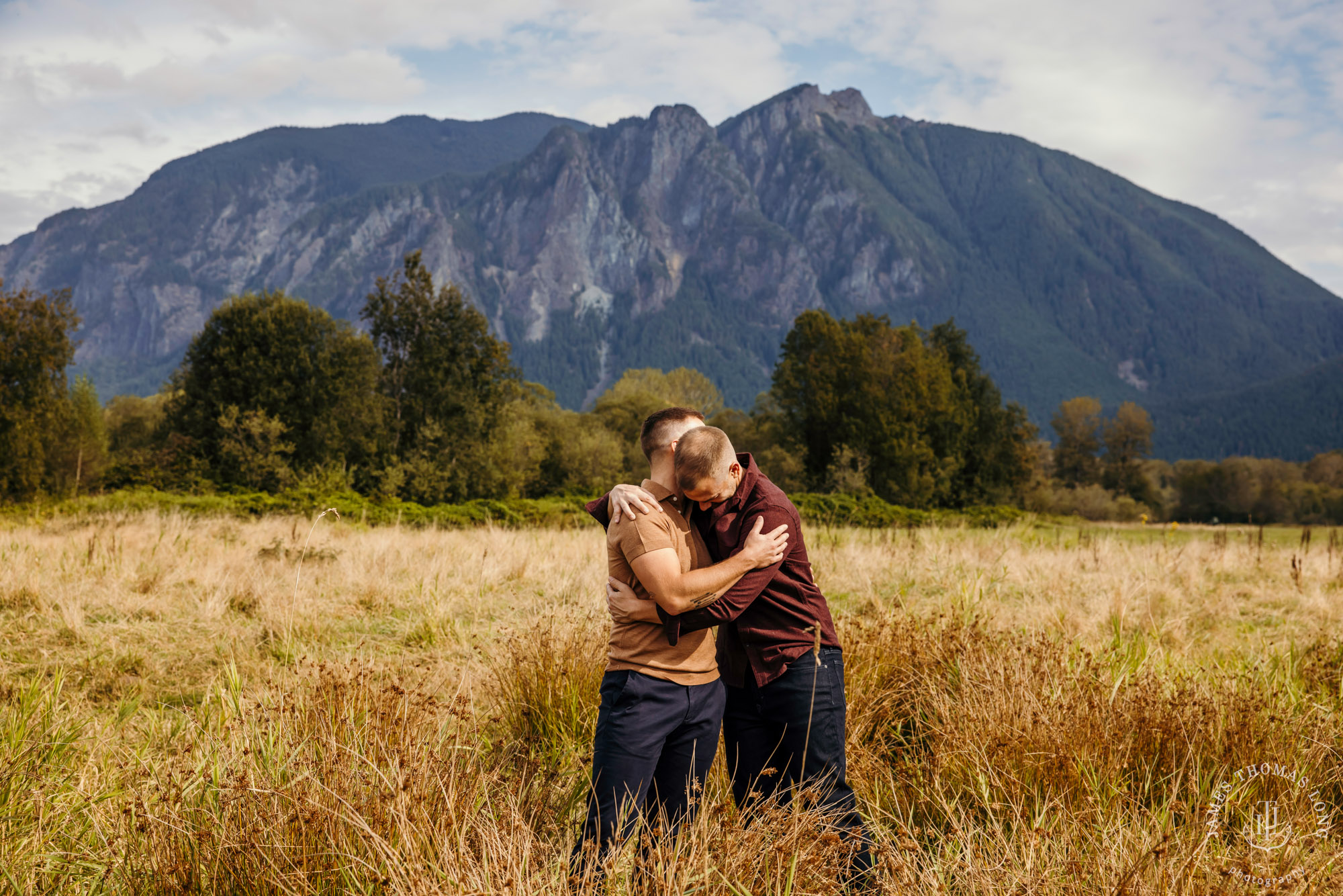 Snoqualmie North Bend adventure engagement session by Snoqualmie adventure wedding photographer James Thomas Long Photography