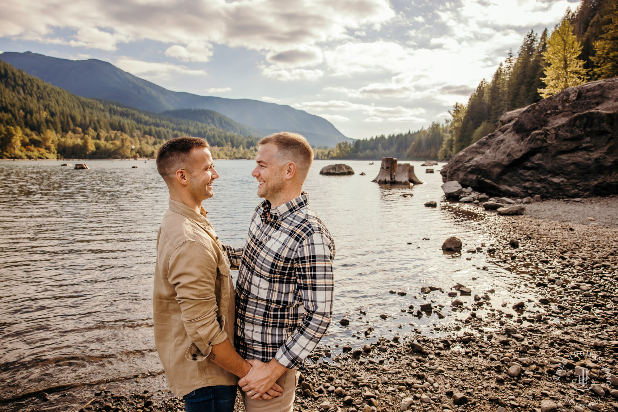 Snoqualmie North Bend adventure engagement session by Snoqualmie adventure wedding photographer James Thomas Long Photography