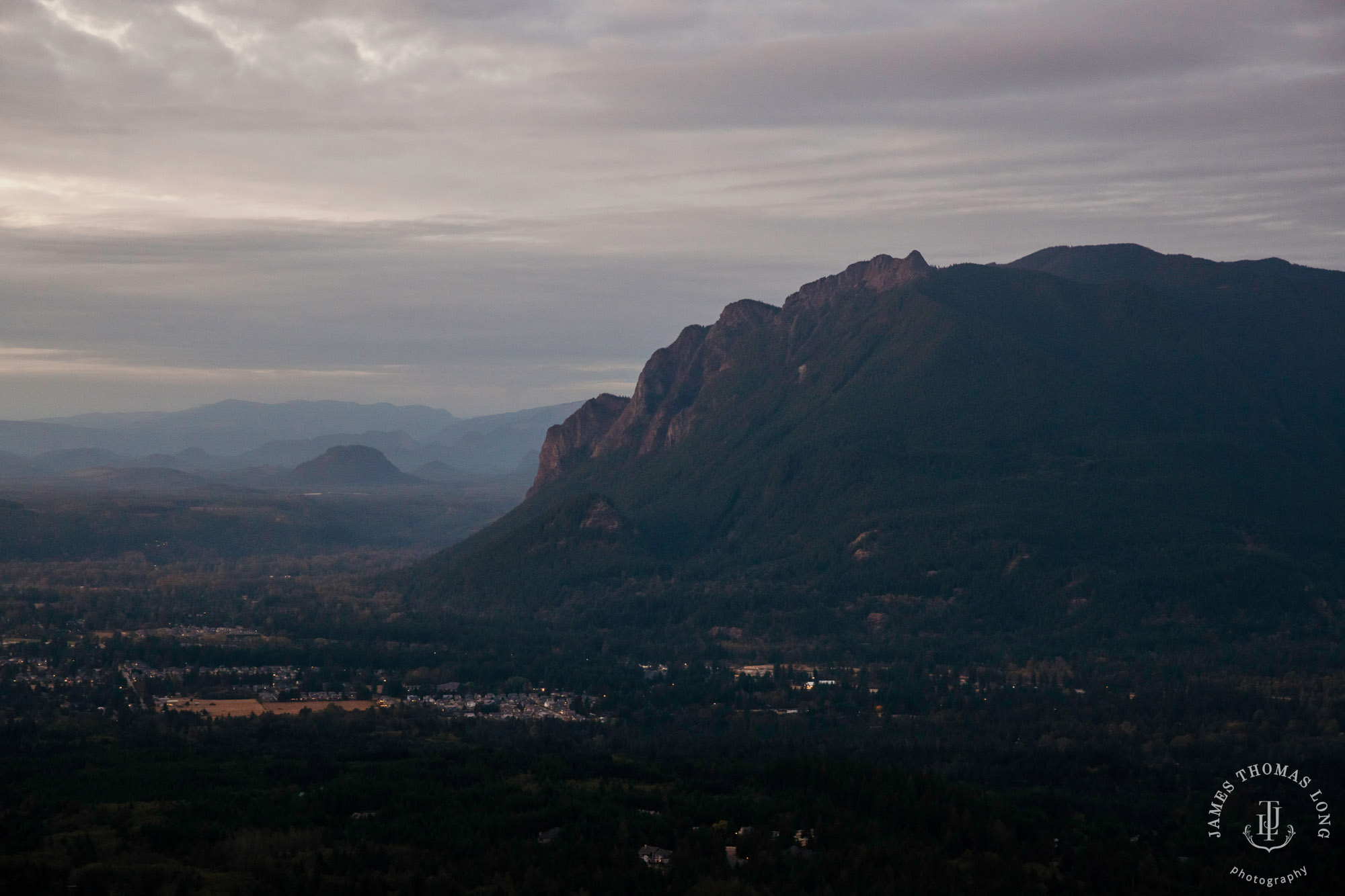 Snoqualmie North Bend adventure engagement session by Snoqualmie adventure wedding photographer James Thomas Long Photography