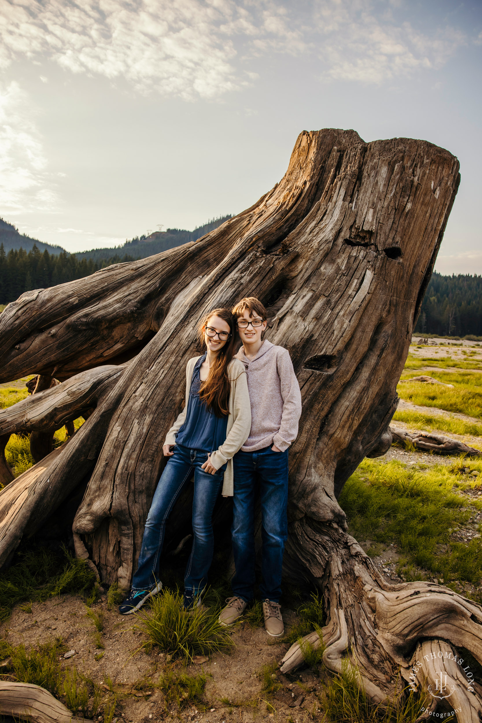 Snoqualmie Pass family photography session by Snoqualmie family photographer James Thomas Long Photography