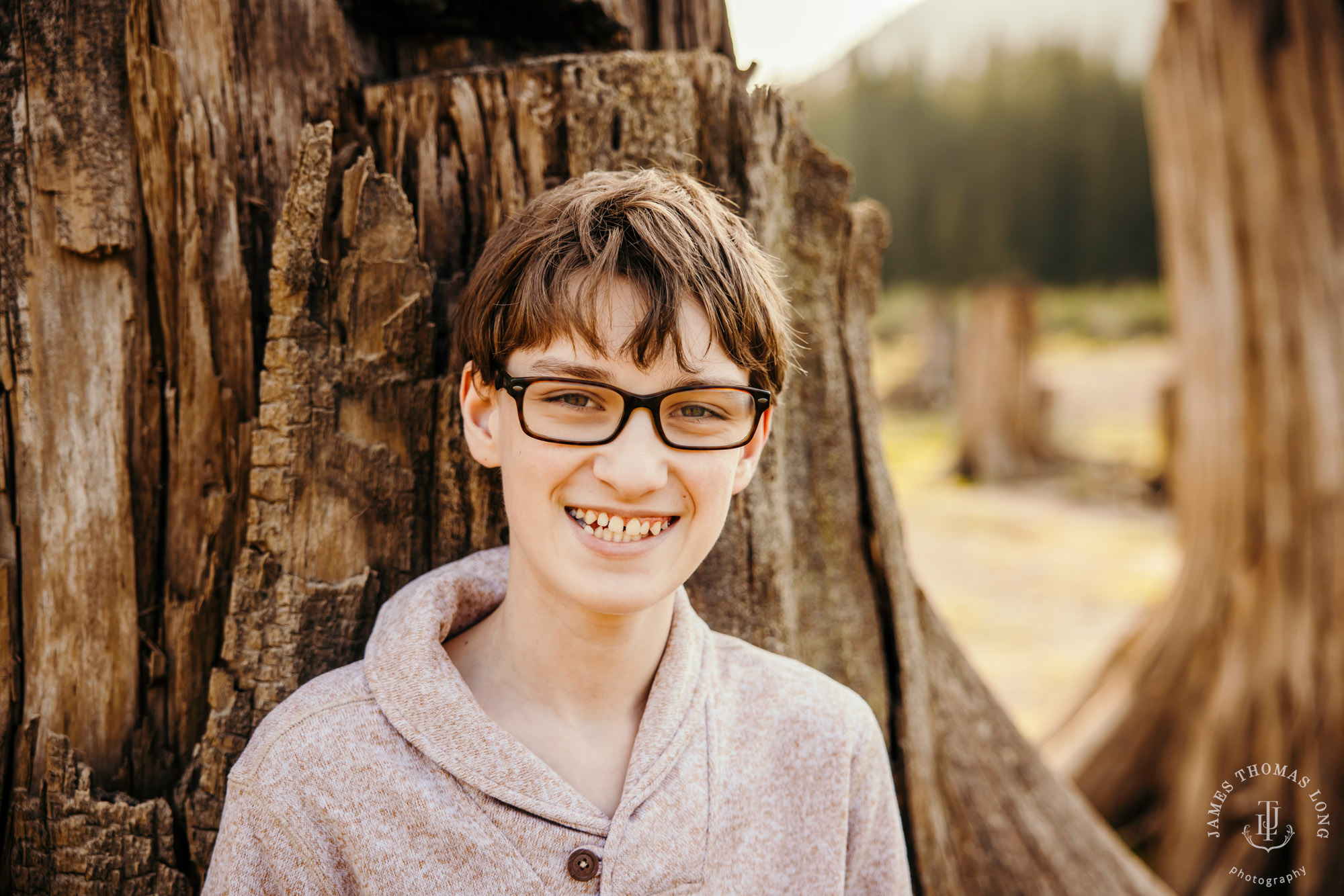 Snoqualmie Pass family photography session by Snoqualmie family photographer James Thomas Long Photography