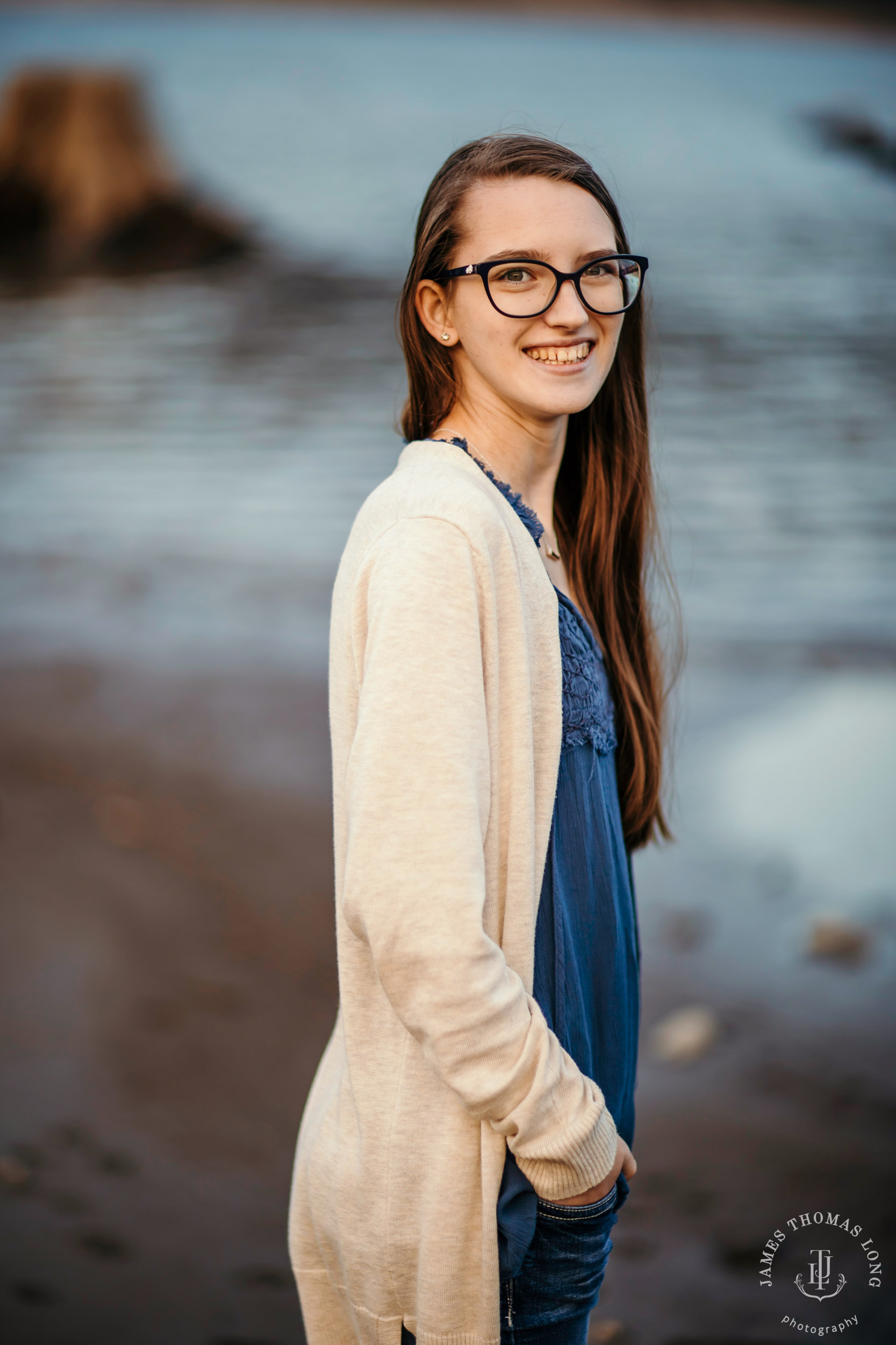 Snoqualmie Pass family photography session by Snoqualmie family photographer James Thomas Long Photography