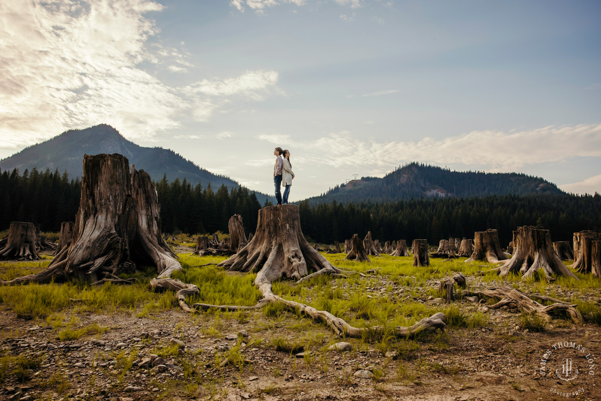 Snoqualmie Pass family photography session by Snoqualmie family photographer James Thomas Long Photography