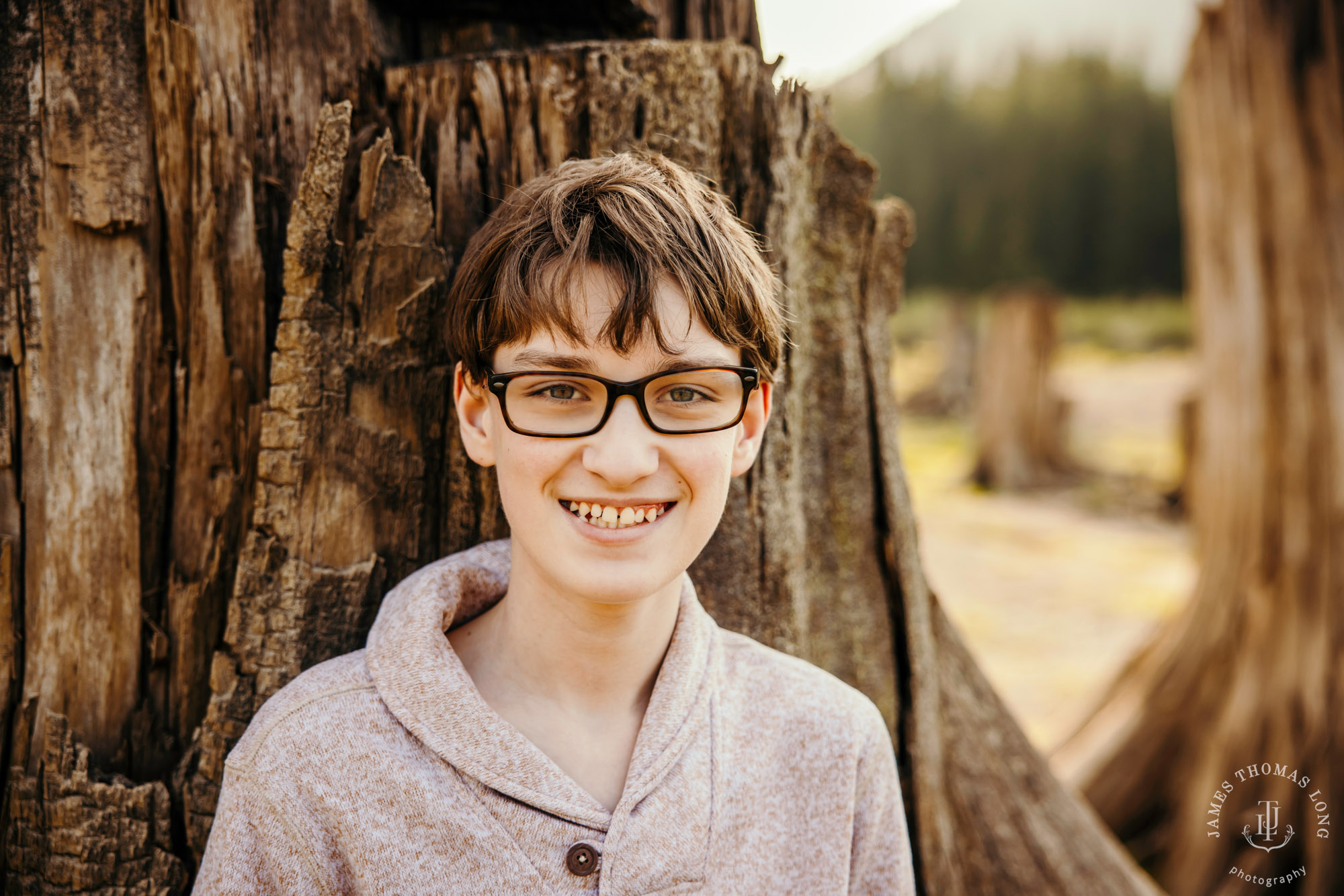 Snoqualmie Pass family photography session by Snoqualmie family photographer James Thomas Long Photography