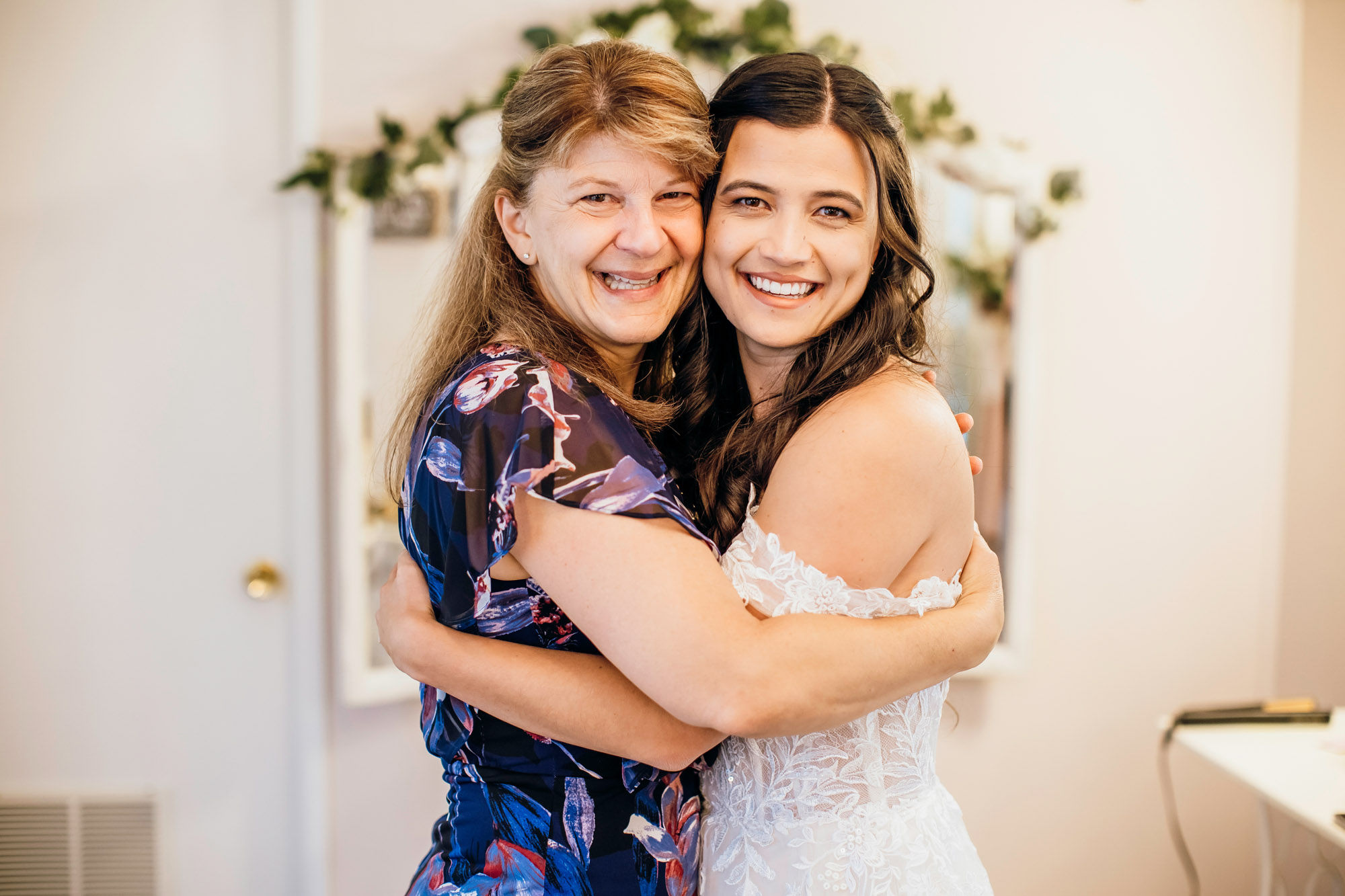 Fern Acres Forks WA wedding by Seattle wedding photographer James Thomas Long Photography