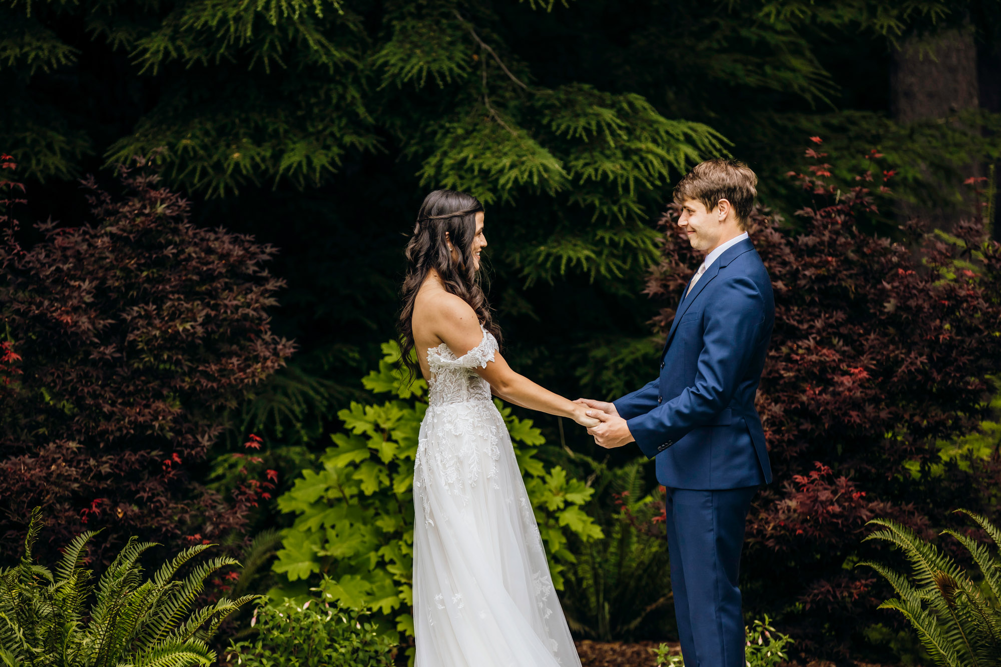 Fern Acres Forks WA wedding by Seattle wedding photographer James Thomas Long Photography