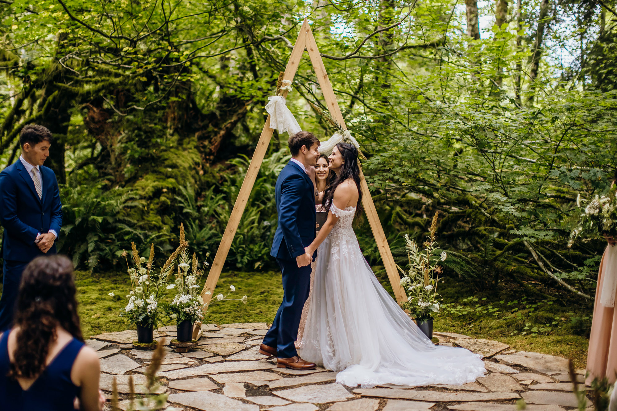 Fern Acres Forks WA wedding by Seattle wedding photographer James Thomas Long Photography