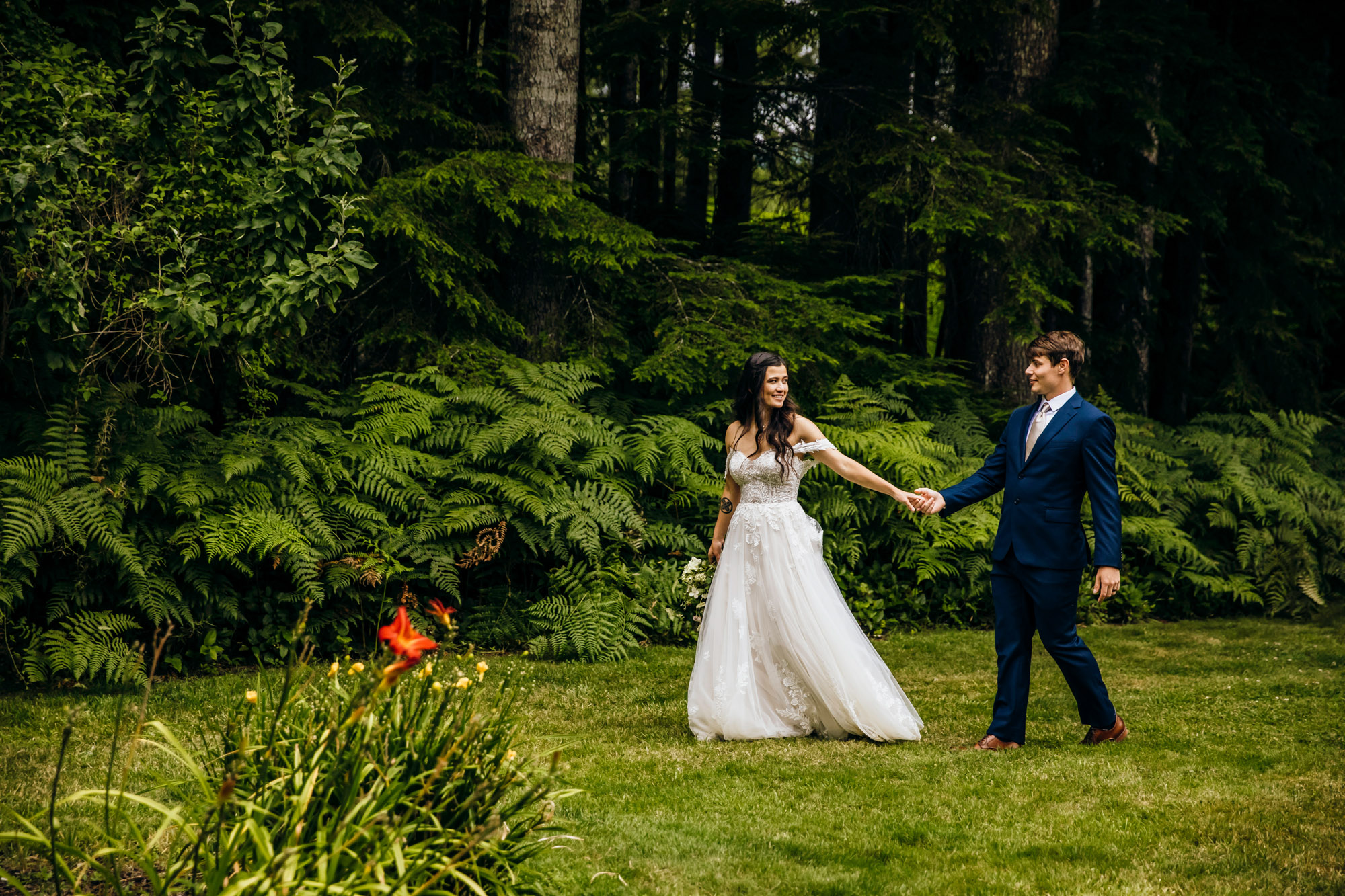 Fern Acres Forks WA wedding by Seattle wedding photographer James Thomas Long Photography