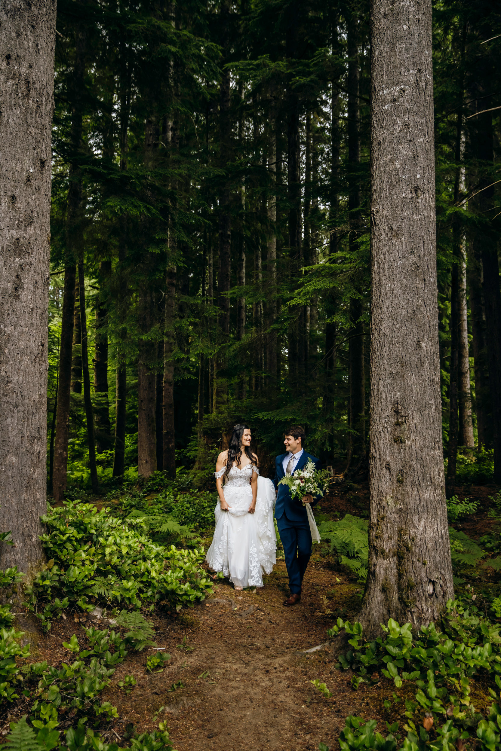 Fern Acres Forks WA wedding by Seattle wedding photographer James Thomas Long Photography