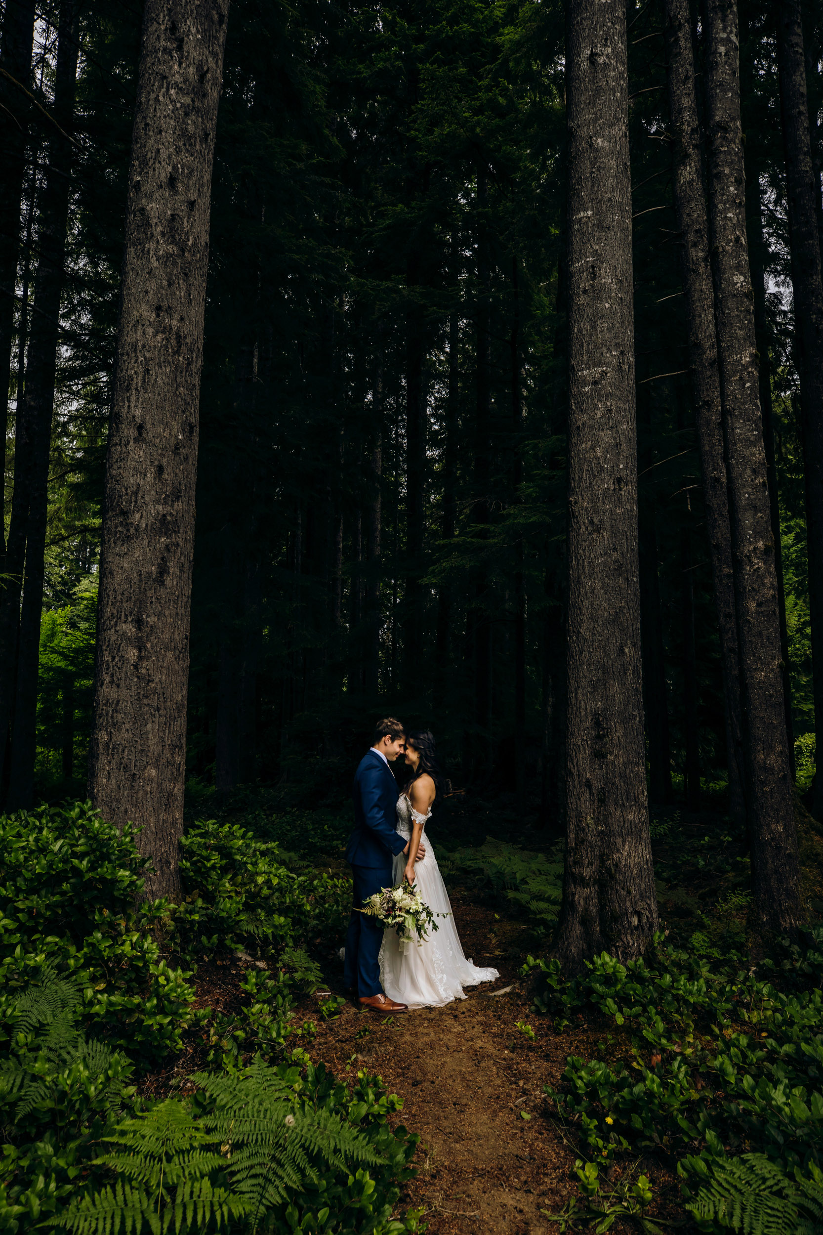 Fern Acres Forks WA wedding by Seattle wedding photographer James Thomas Long Photography