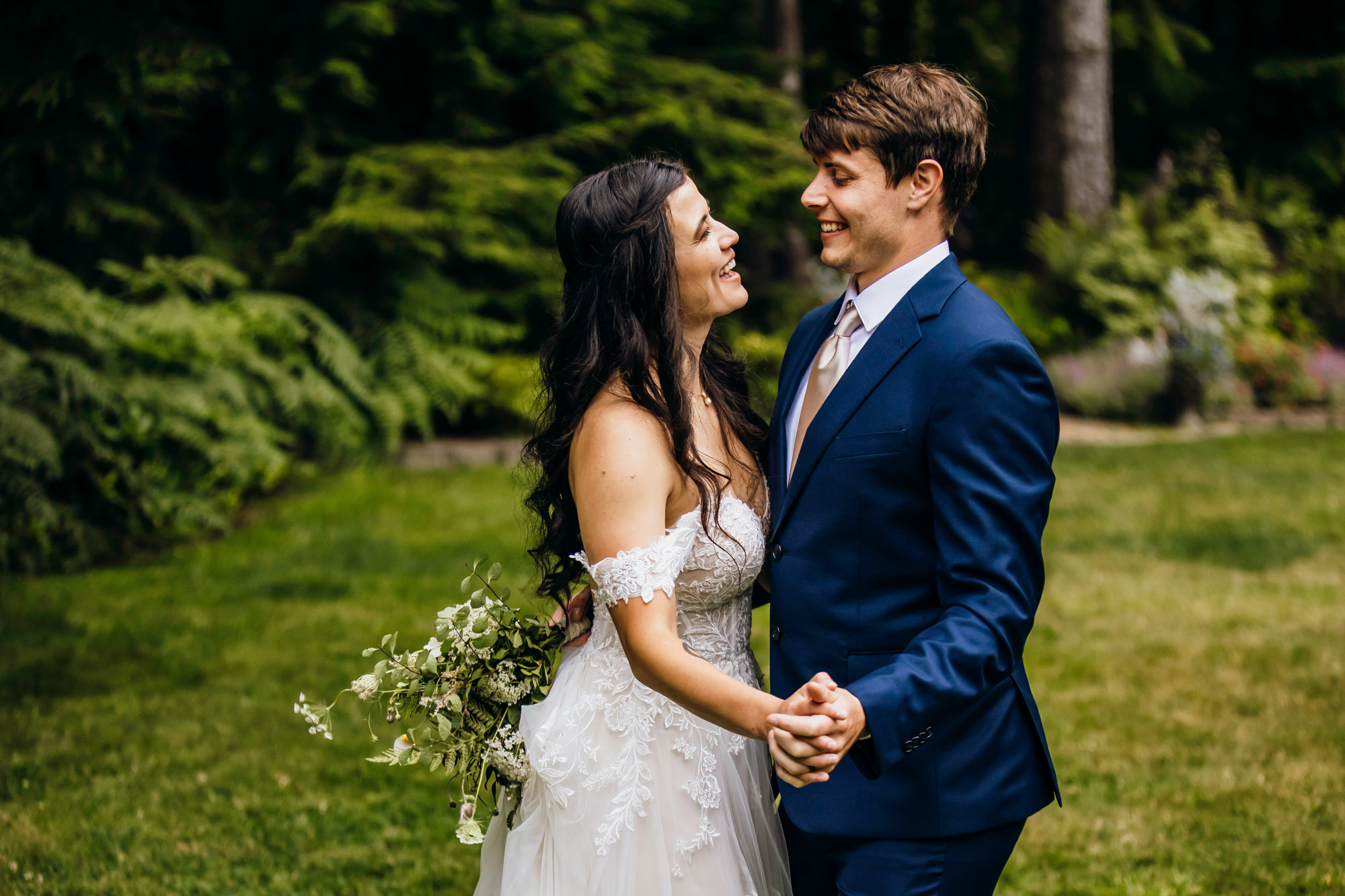 Fern Acres Forks WA wedding by Seattle wedding photographer James Thomas Long Photography