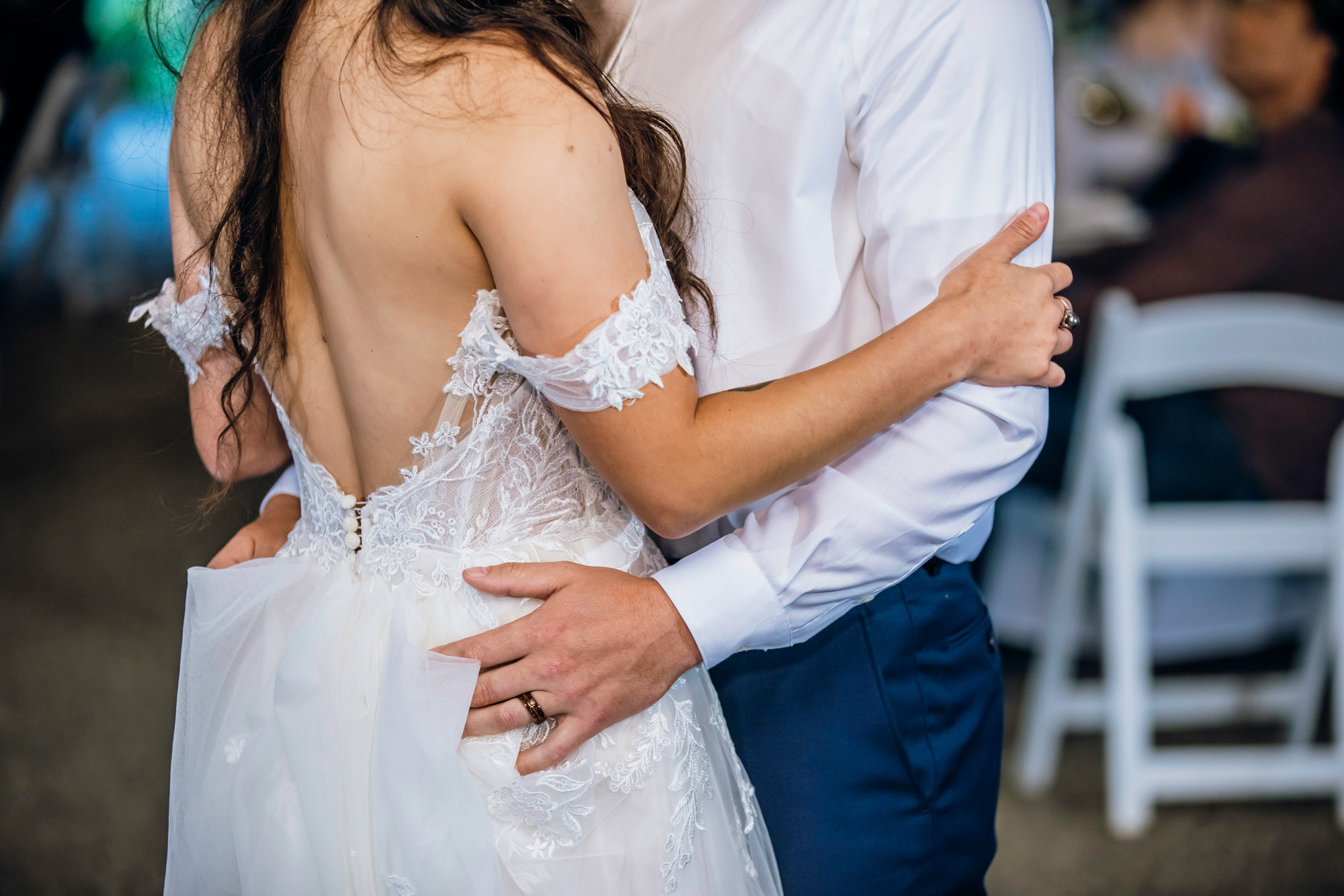 Fern Acres Forks WA wedding by Seattle wedding photographer James Thomas Long Photography