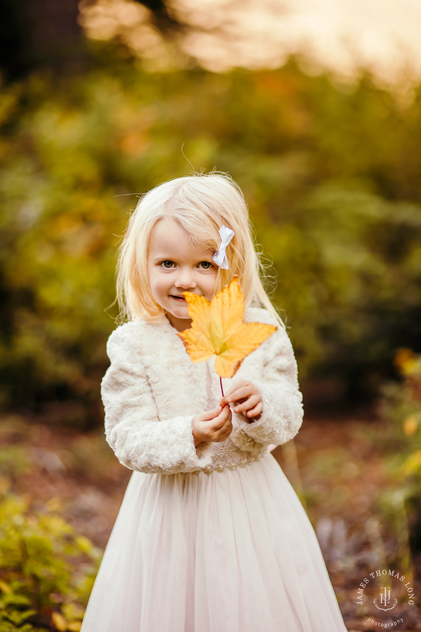 Snoqualmie Pass family photography session by Snoqualmie family photographer James Thomas Long Photography