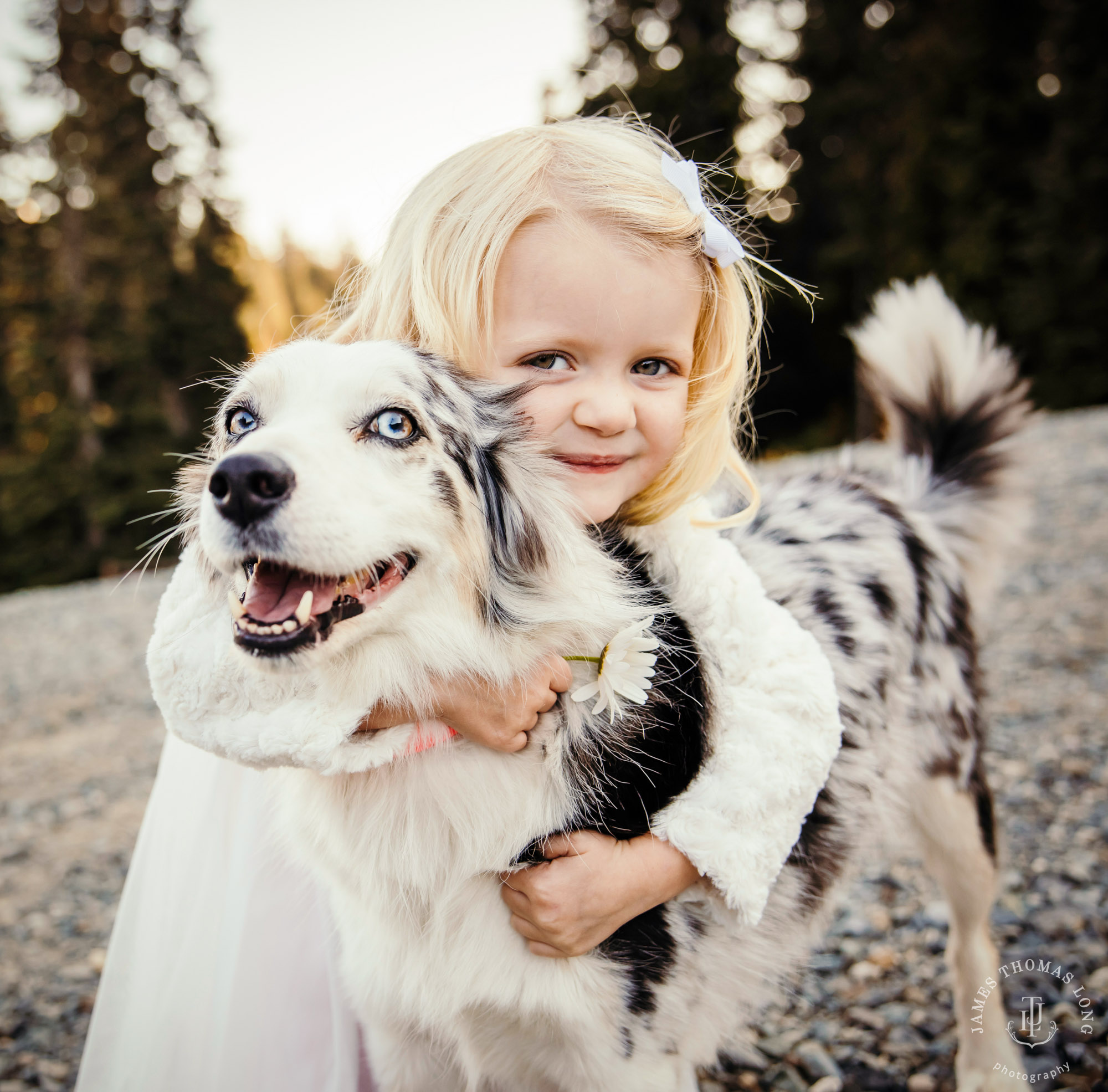 Snoqualmie Pass family photography session by Snoqualmie family photographer James Thomas Long Photography