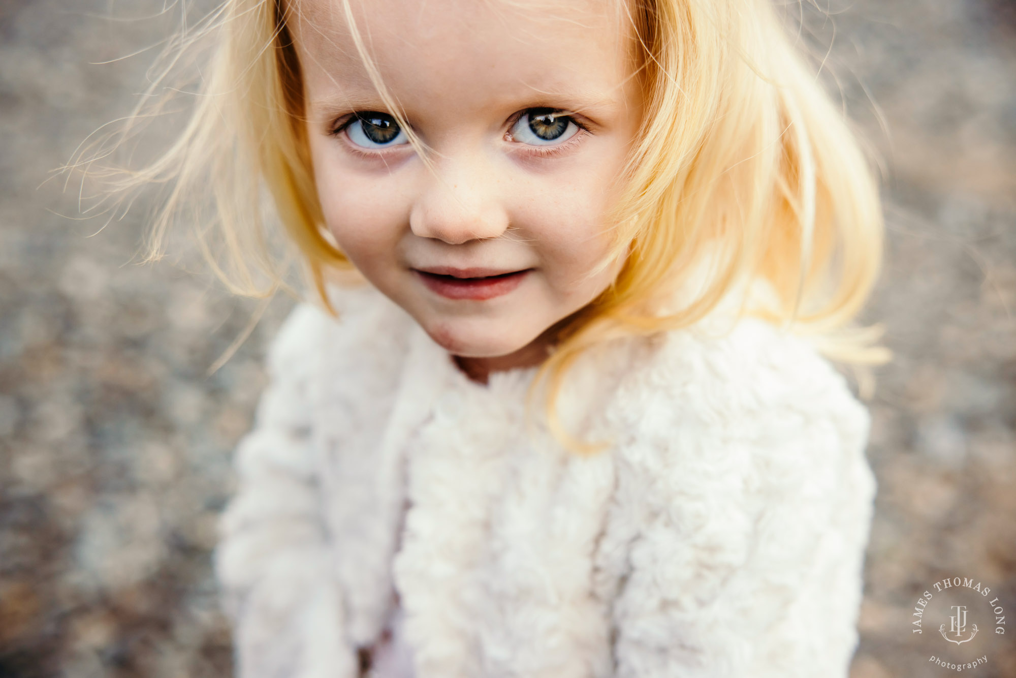 Snoqualmie Pass family photography session by Snoqualmie family photographer James Thomas Long Photography