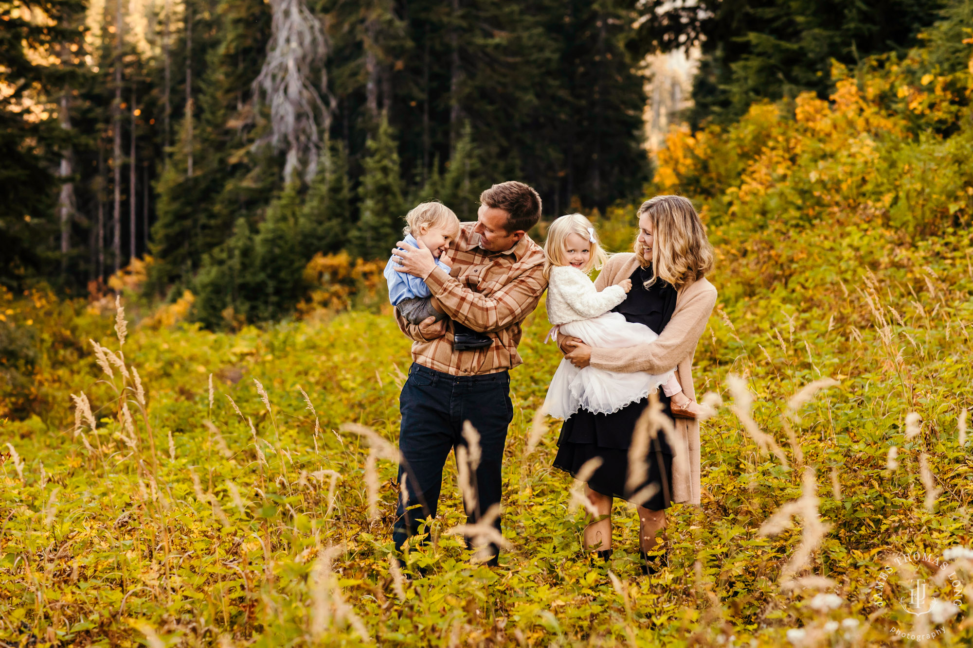 Snoqualmie Pass family photography session by Snoqualmie family photographer James Thomas Long Photography