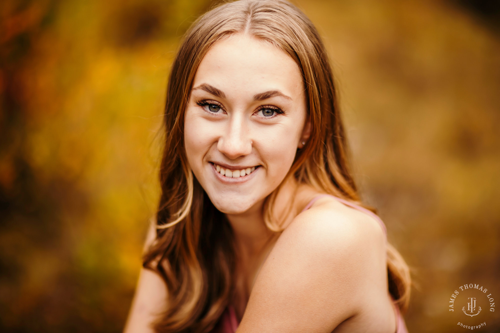 Snoqualmie Pass senior portrait session by Seattle senior portrait photographer James Thomas Long Photography