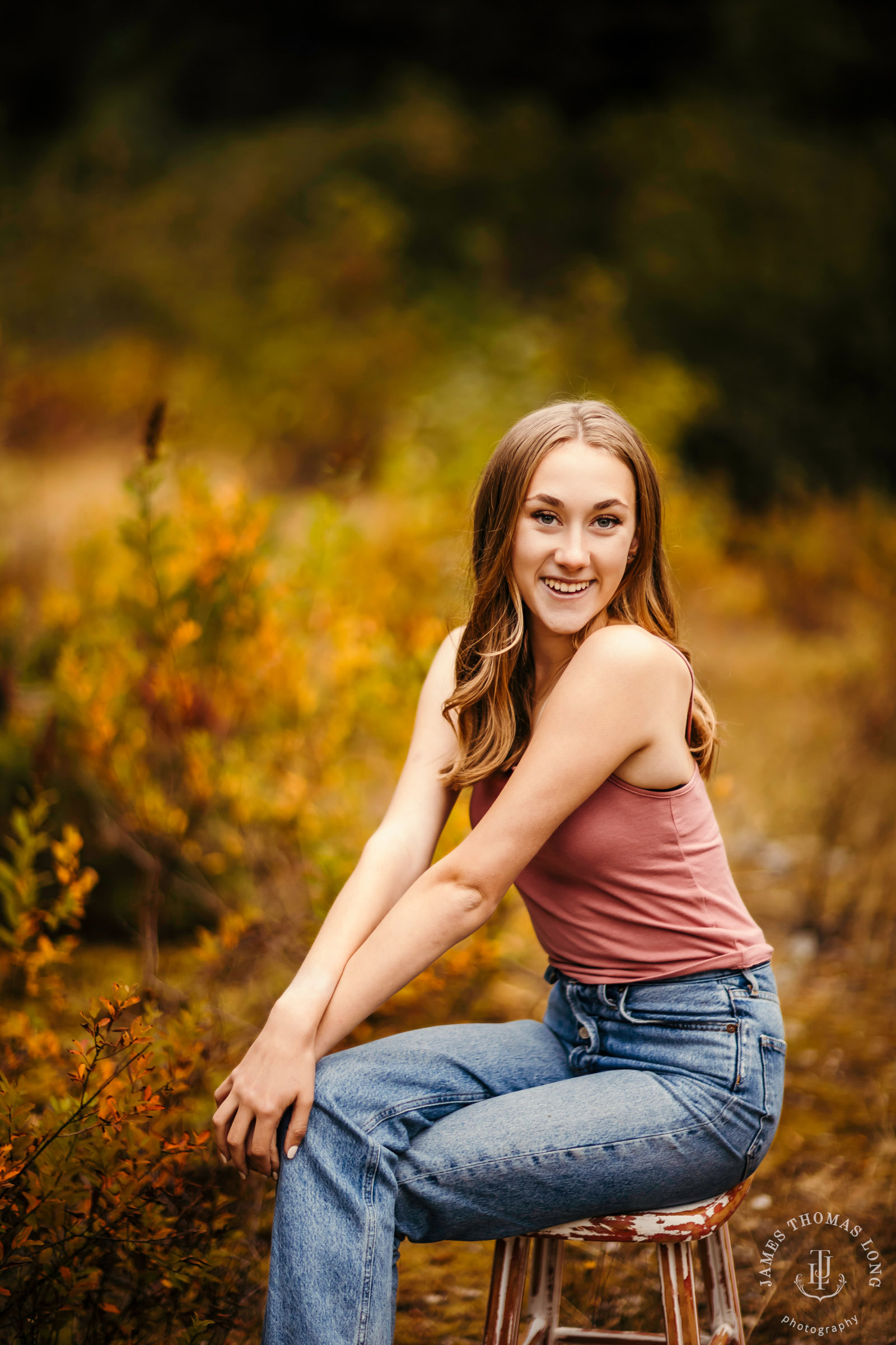 Snoqualmie Pass senior portrait session by Seattle senior portrait photographer James Thomas Long Photography