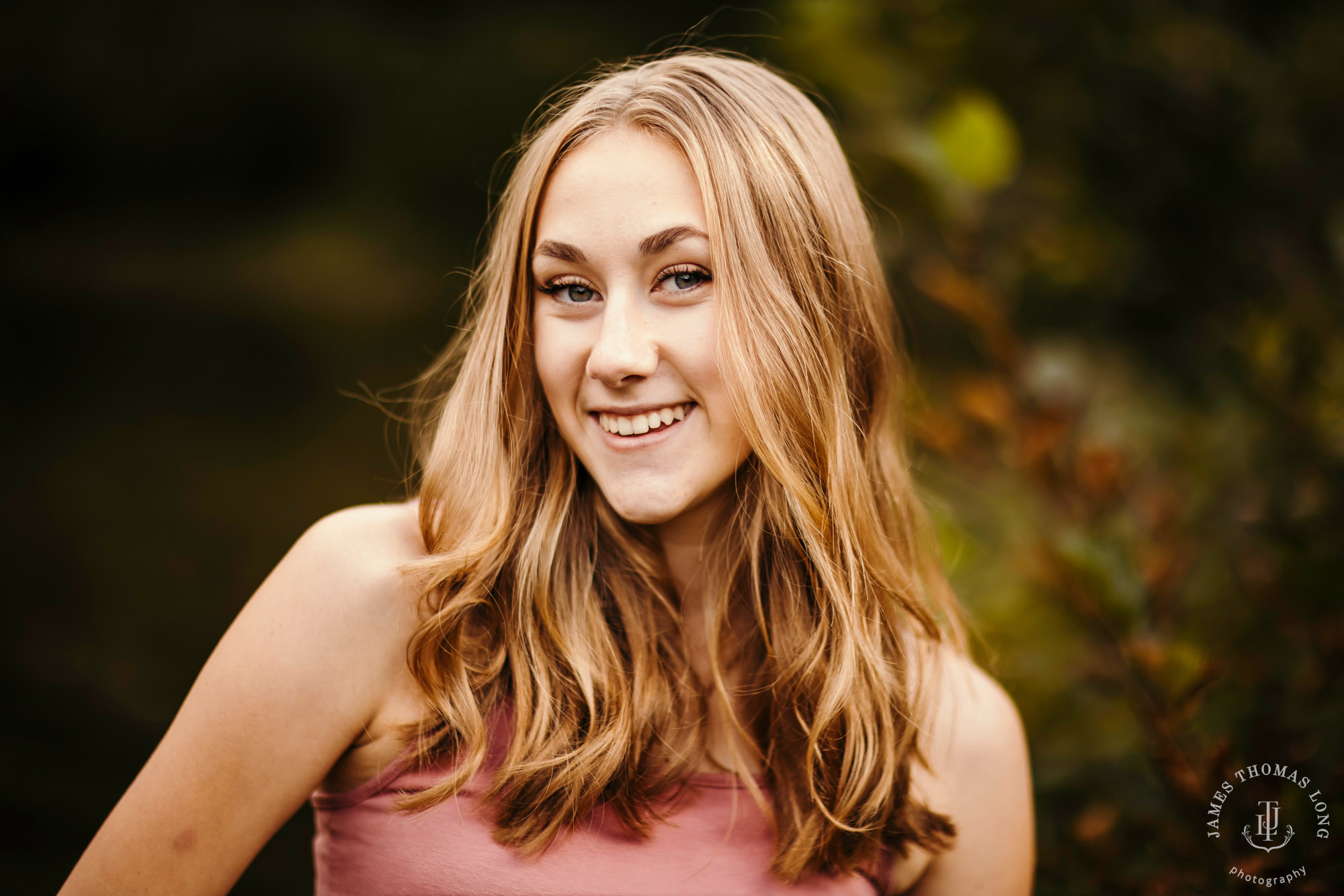 Snoqualmie Pass senior portrait session by Seattle senior portrait photographer James Thomas Long Photography