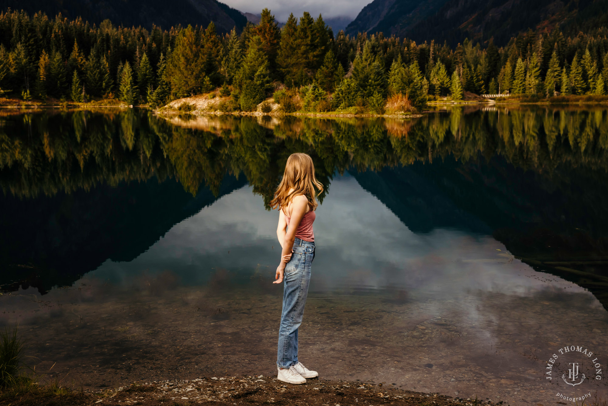 Snoqualmie Pass senior portrait session by Seattle senior portrait photographer James Thomas Long Photography