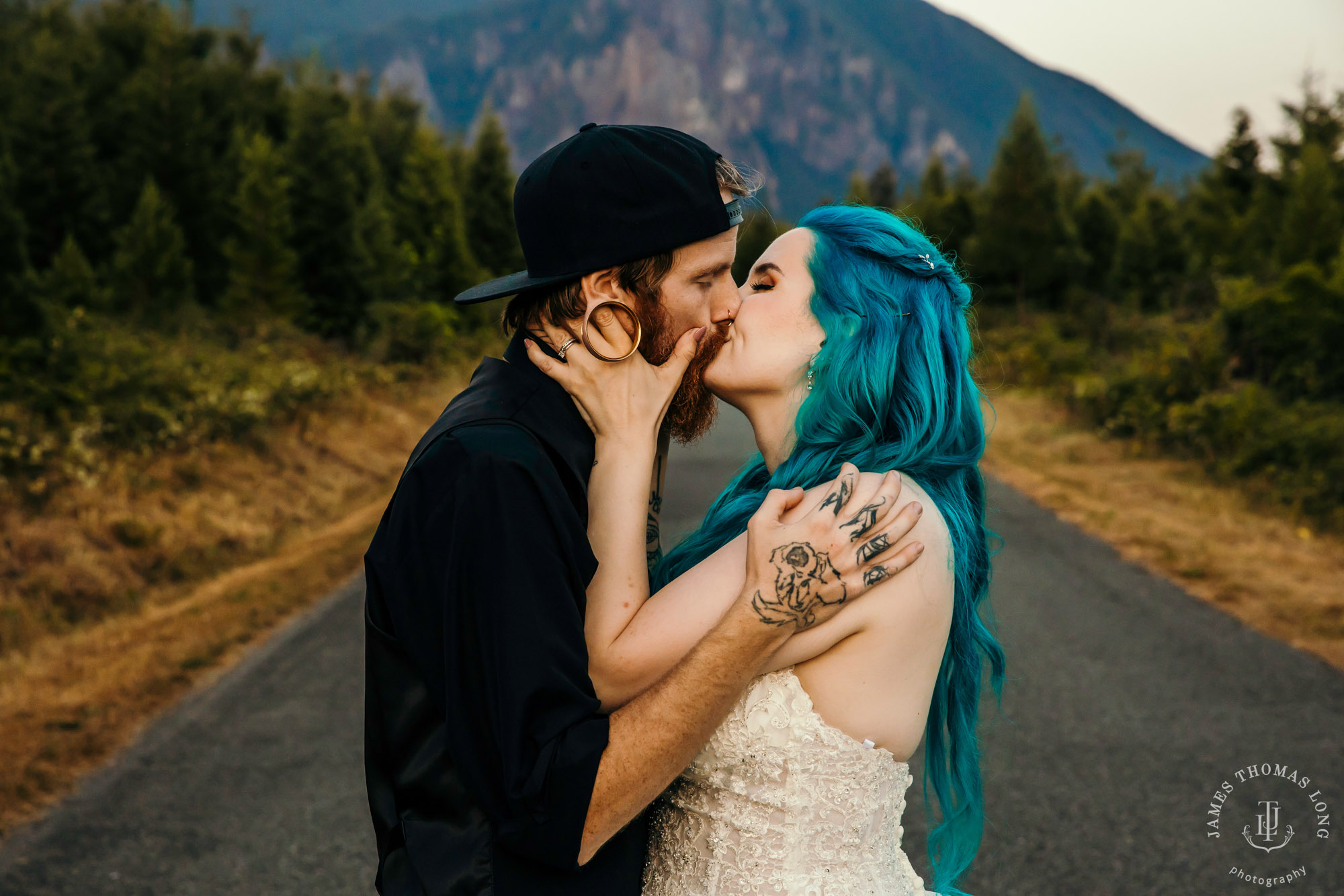 Evergreen Meadows Snoqualmie WA wedding by Snoqualmie wedding photographer James Thomas Long Photography