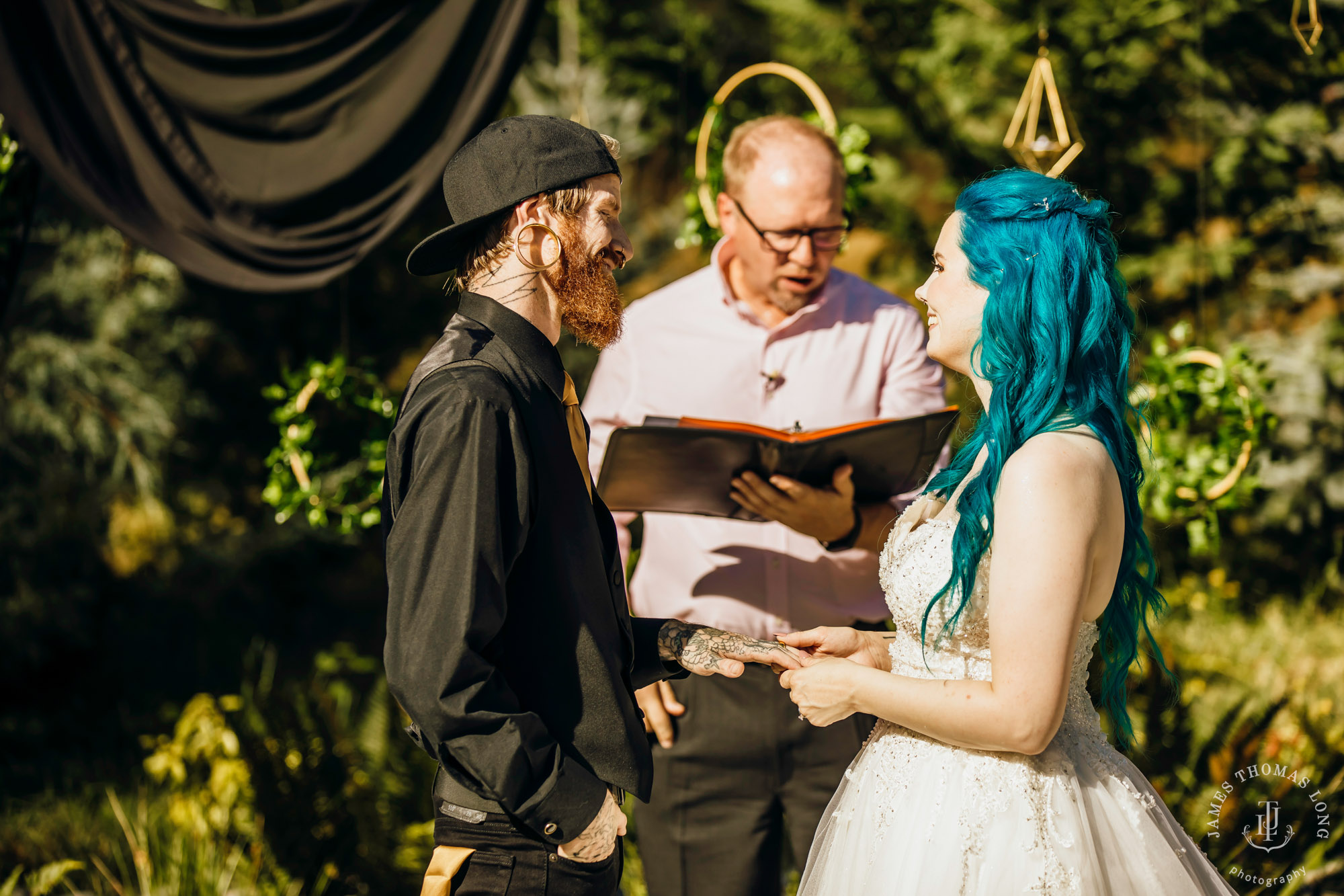 Evergreen Meadows Snoqualmie WA wedding by Snoqualmie wedding photographer James Thomas Long Photography