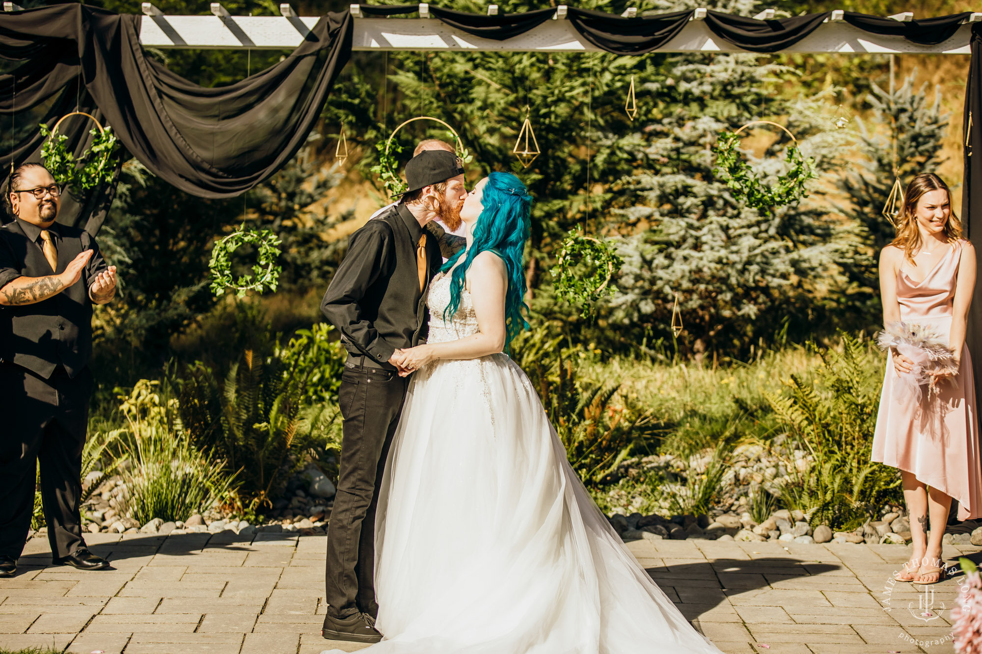 Evergreen Meadows Snoqualmie WA wedding by Snoqualmie wedding photographer James Thomas Long Photography