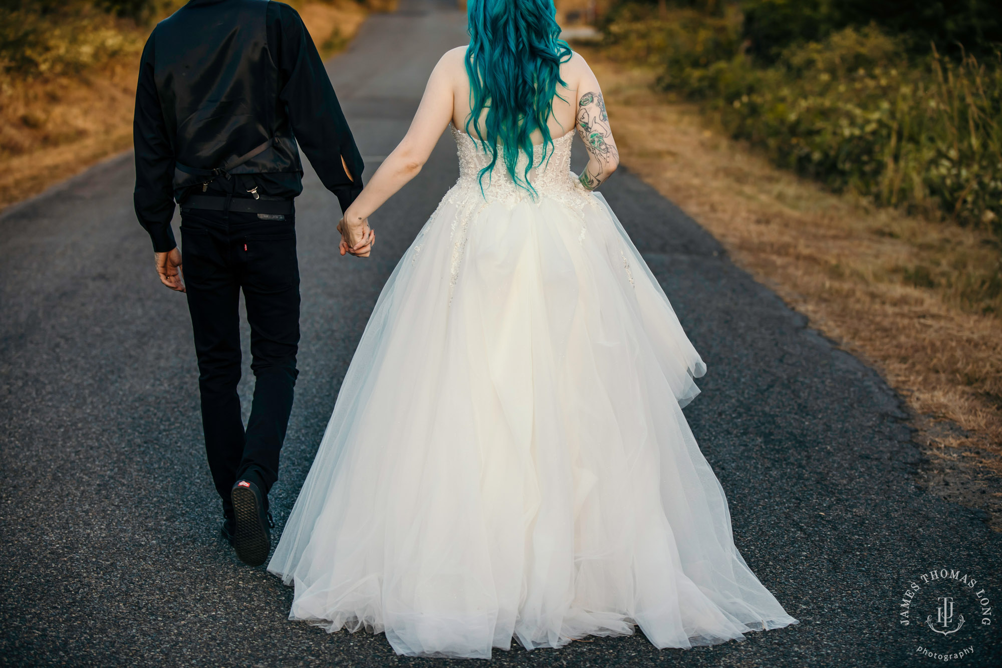 Evergreen Meadows Snoqualmie WA wedding by Snoqualmie wedding photographer James Thomas Long Photography