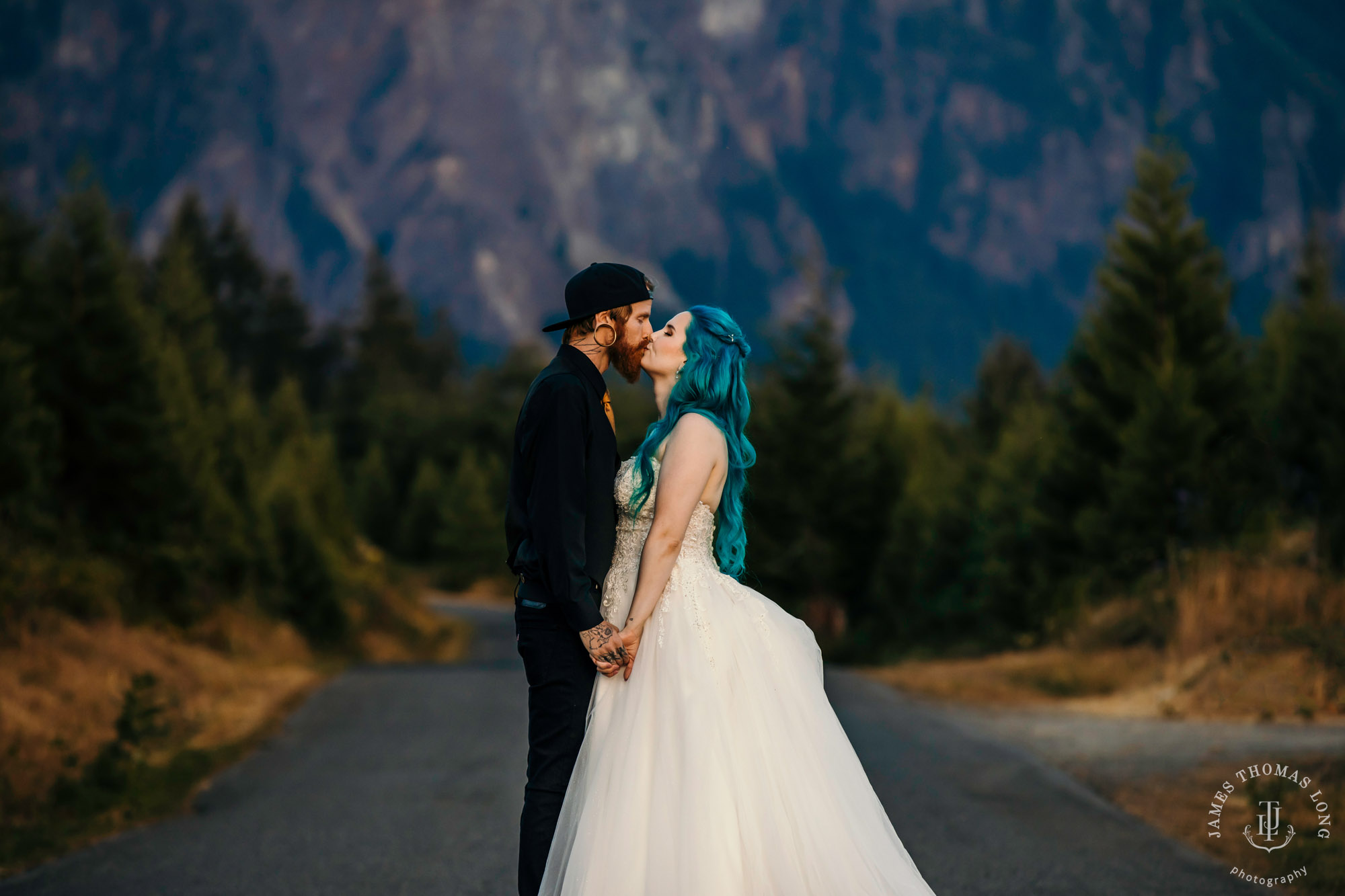 Evergreen Meadows Snoqualmie WA wedding by Snoqualmie wedding photographer James Thomas Long Photography