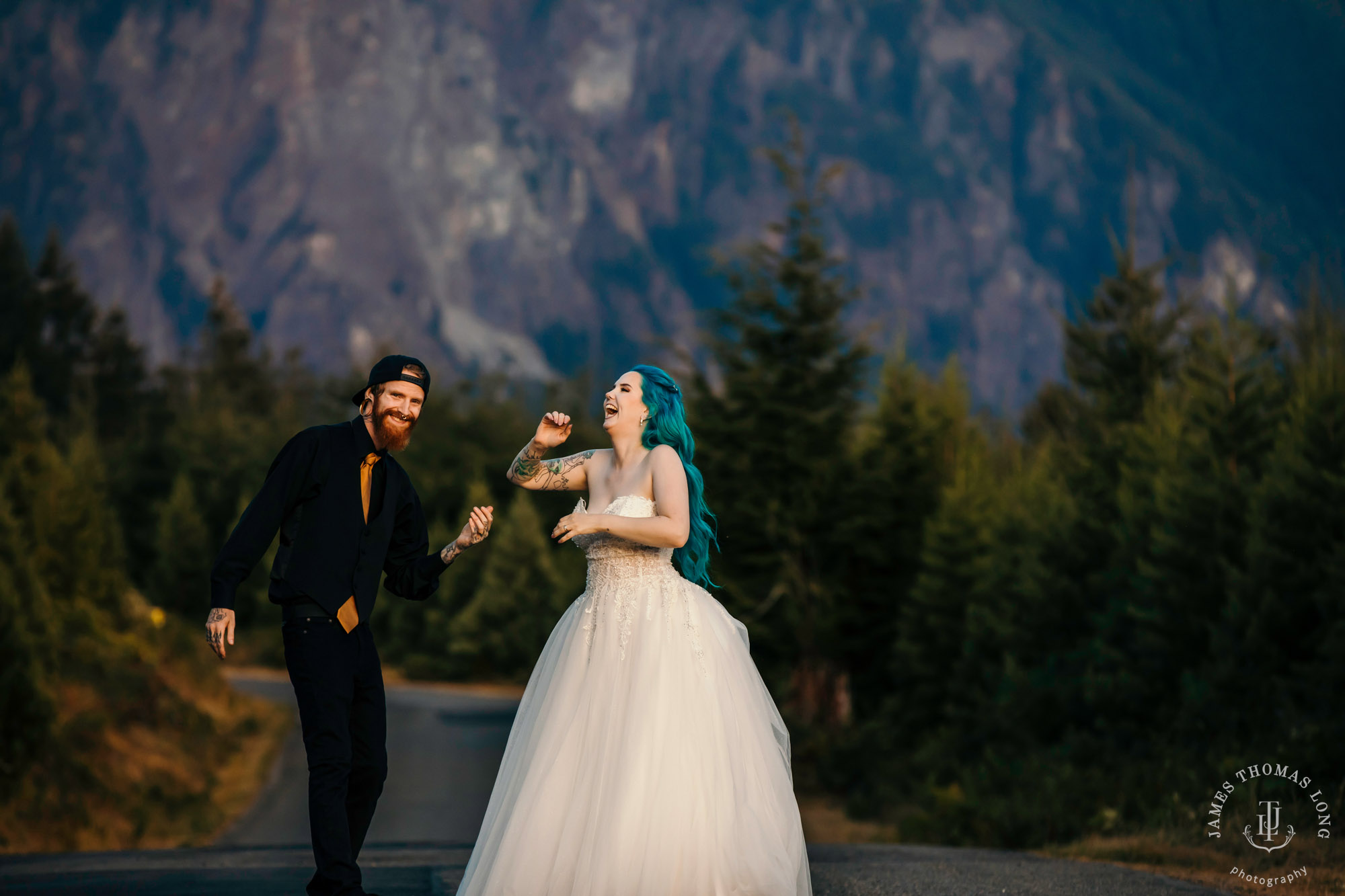 Evergreen Meadows Snoqualmie WA wedding by Snoqualmie wedding photographer James Thomas Long Photography