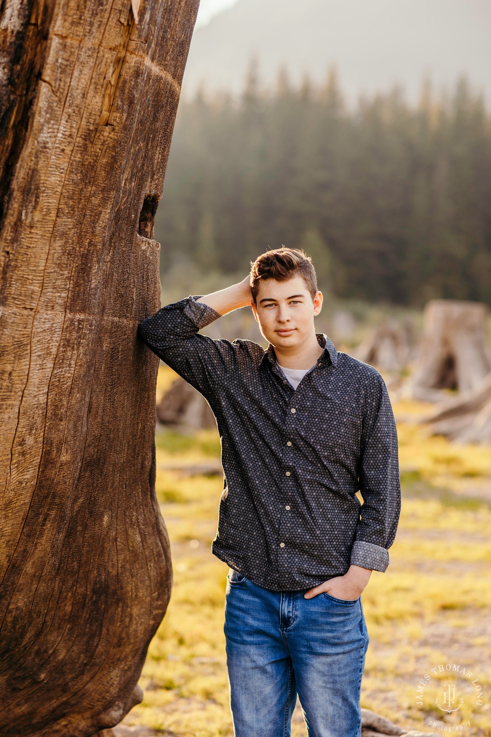 Snoqualmie Pass adventure family photography session by Snoqualmie adventure family photographer James Thomas Long Photography