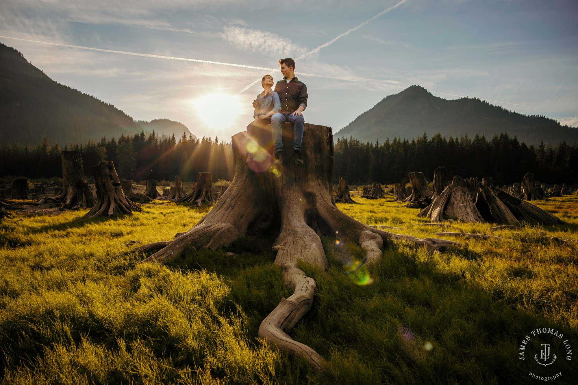 Snoqualmie Pass adventure family photography session by Snoqualmie adventure family photographer James Thomas Long Photography