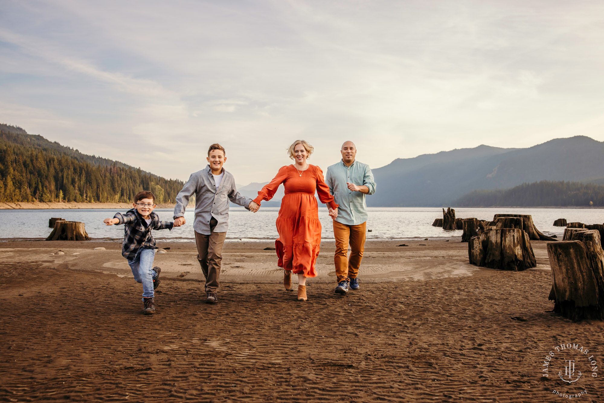 Seattle Cascade Mountain adventure family photography session by Seattle adventure family photographer James Thomas Long Photography