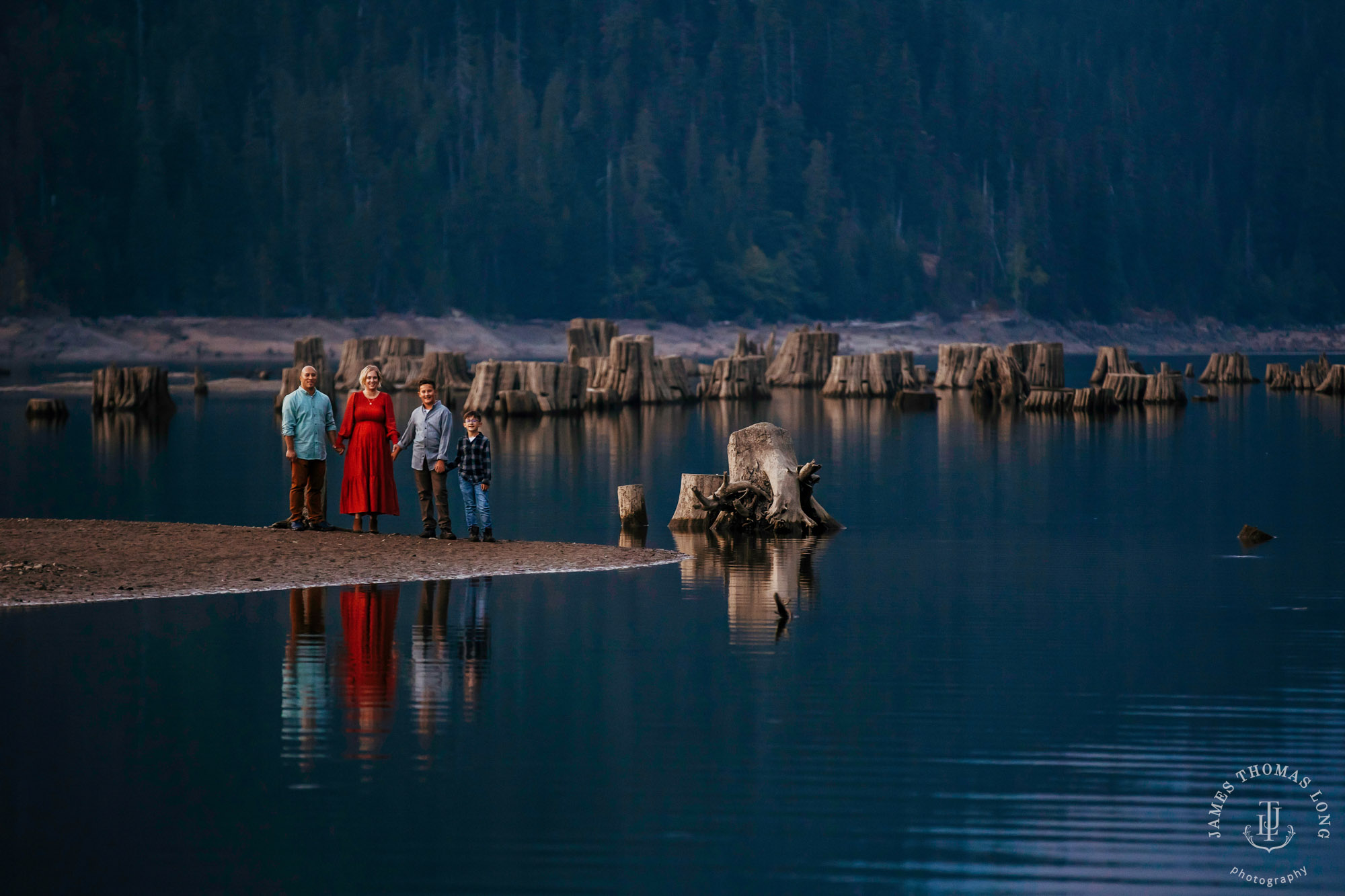 Seattle Cascade Mountain adventure family photography session by Seattle adventure family photographer James Thomas Long Photography