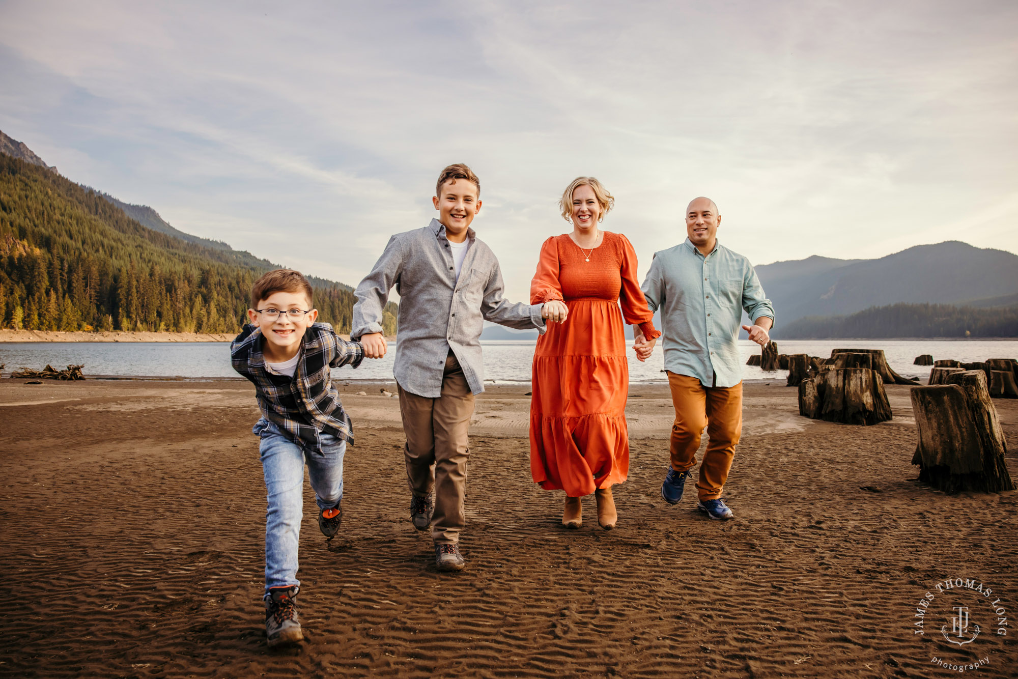 Seattle Cascade Mountain adventure family photography session by Seattle adventure family photographer James Thomas Long Photography