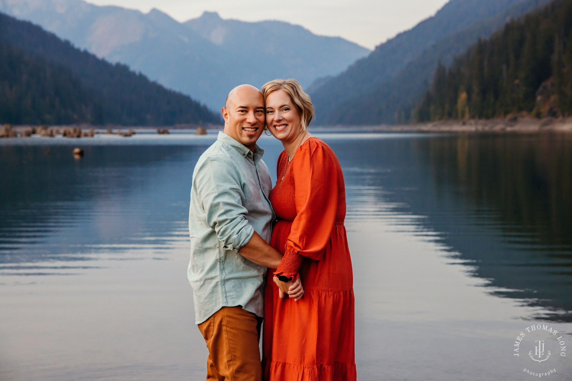 Seattle Cascade Mountain adventure family photography session by Seattle adventure family photographer James Thomas Long Photography