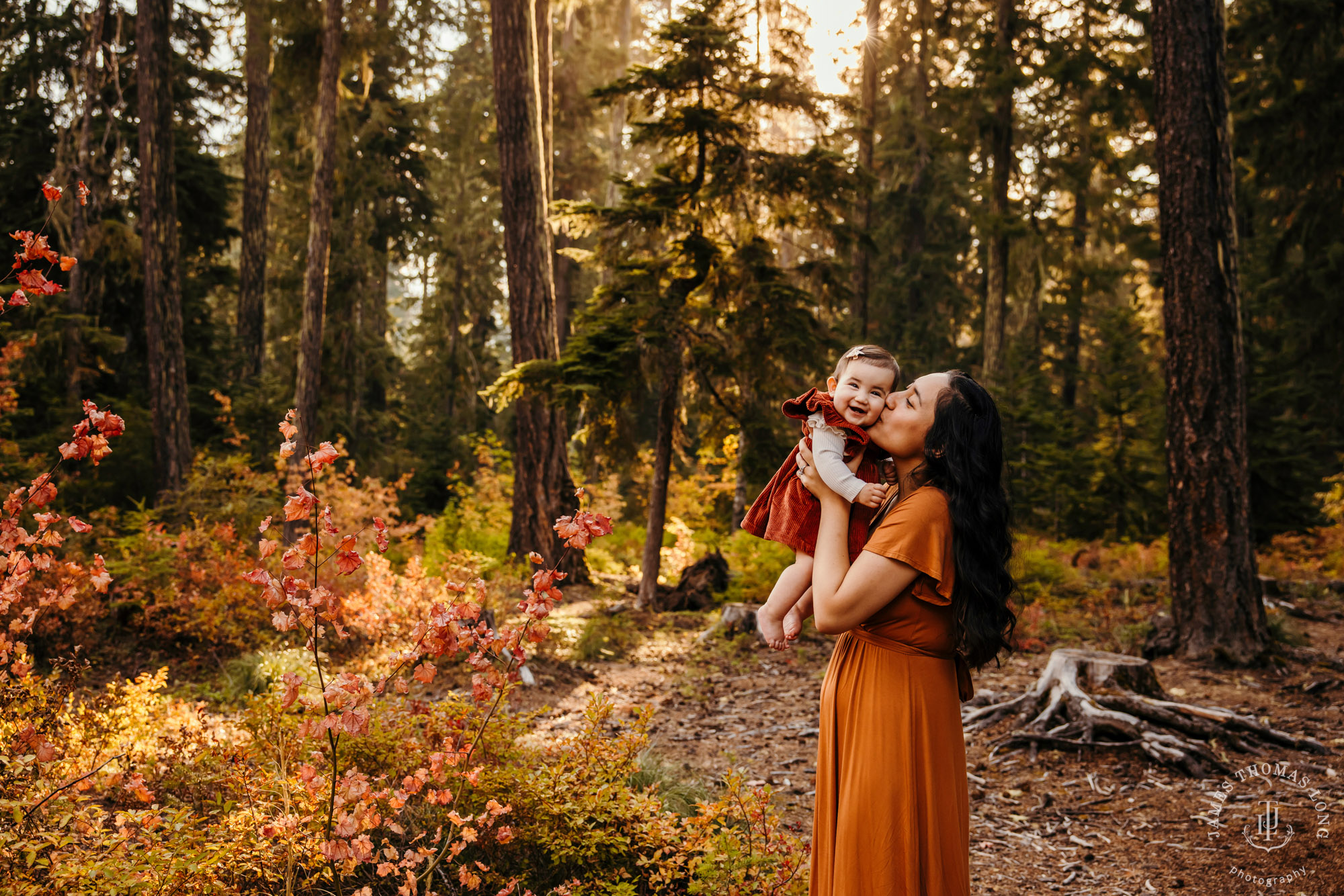 Snoqualmie adventure family photography session by Snoqualmie adventure family photographer James Thomas Long Photography