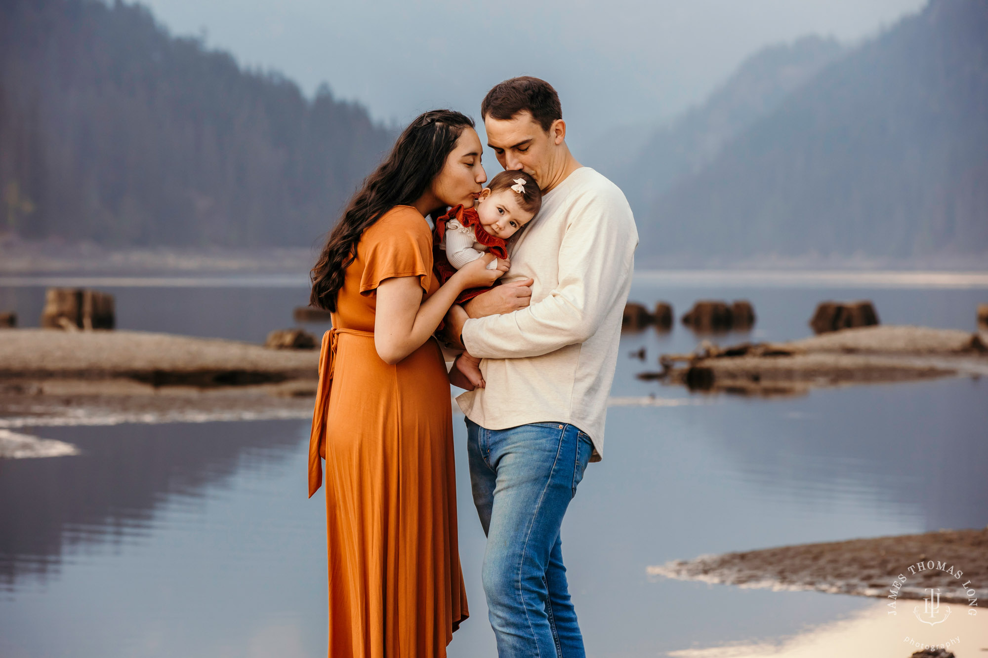 Snoqualmie adventure family photography session by Snoqualmie adventure family photographer James Thomas Long Photography