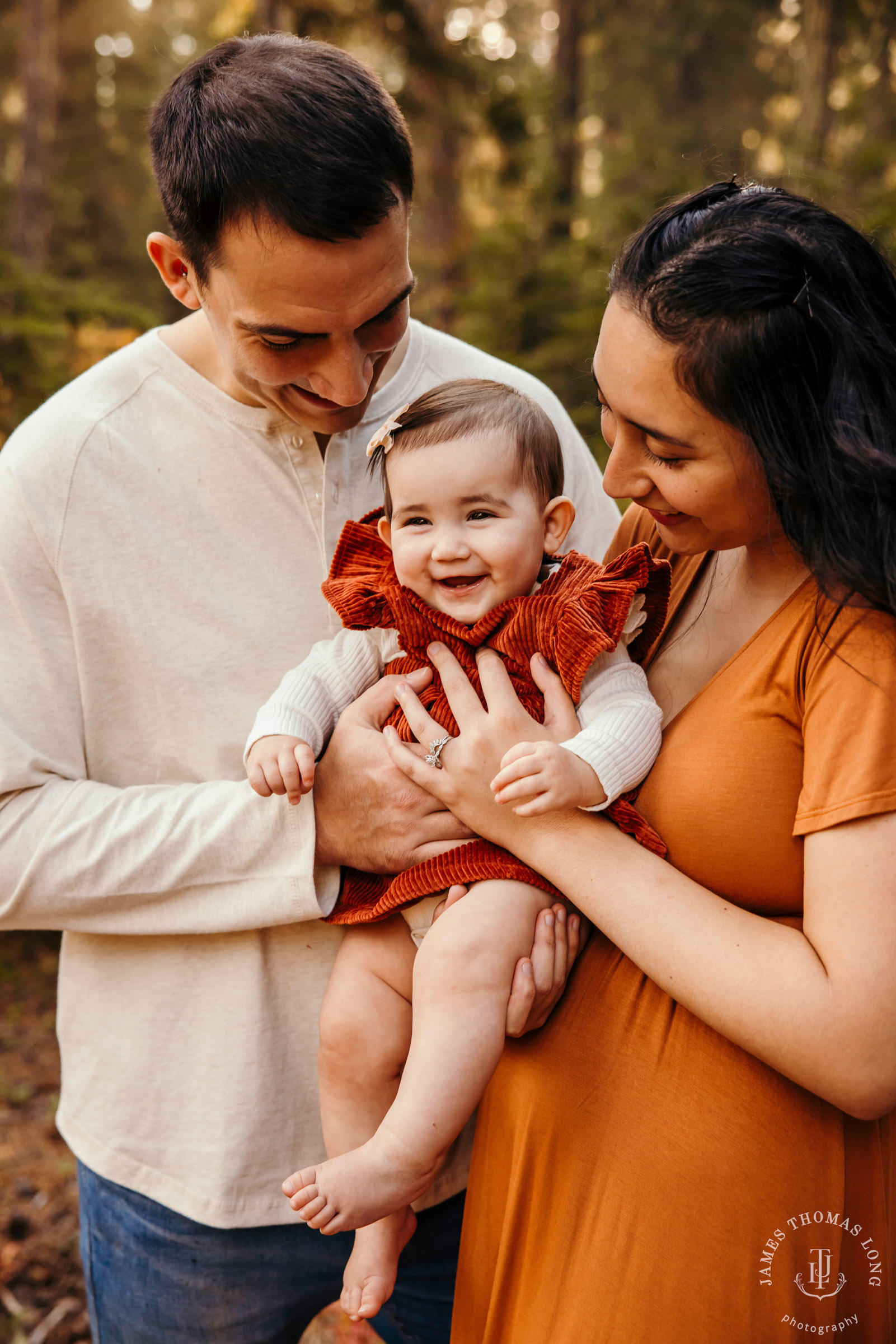 Snoqualmie adventure family photography session by Snoqualmie adventure family photographer James Thomas Long Photography