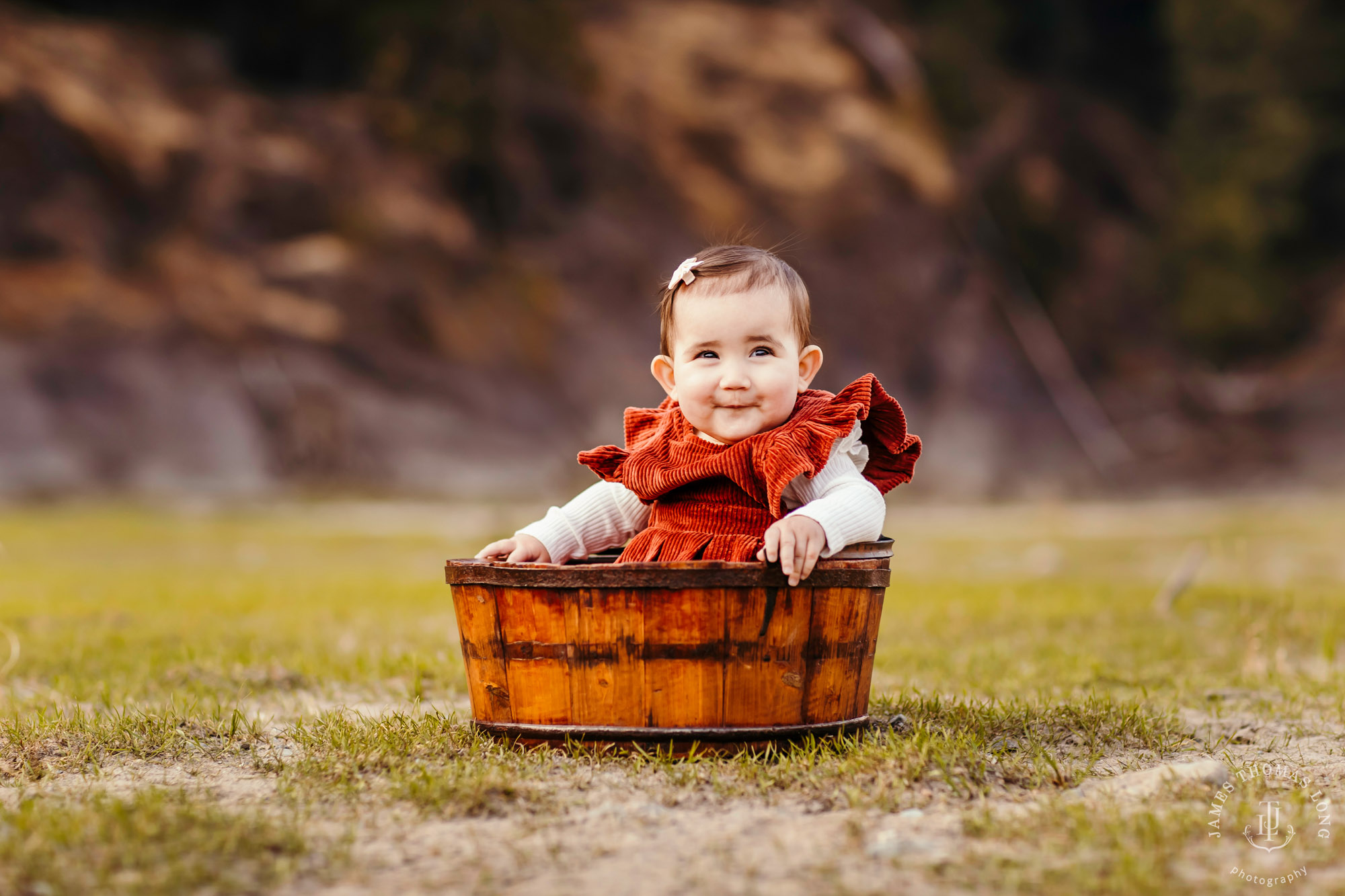 Snoqualmie adventure family photography session by Snoqualmie adventure family photographer James Thomas Long Photography