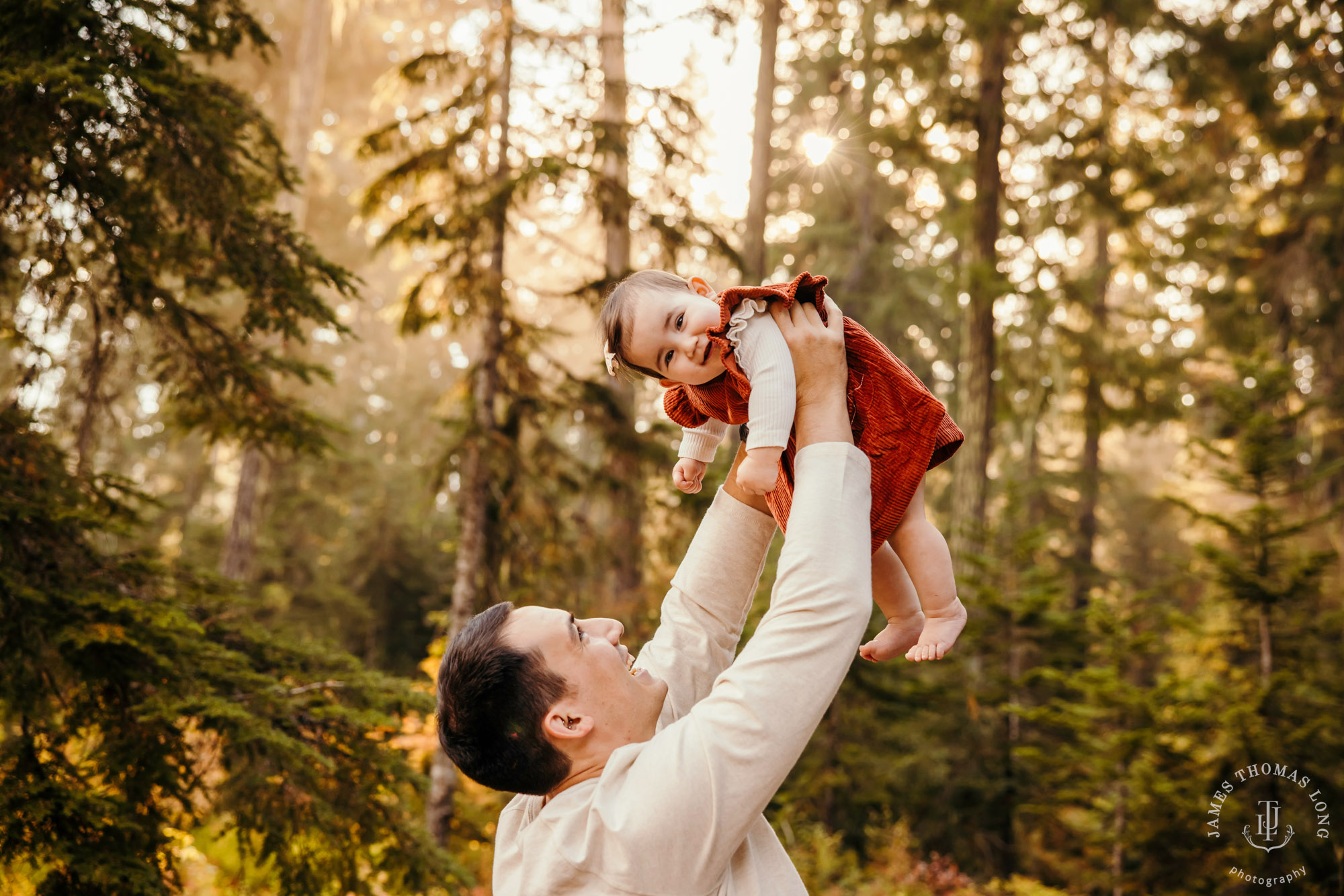 Snoqualmie adventure family photography session by Snoqualmie adventure family photographer James Thomas Long Photography