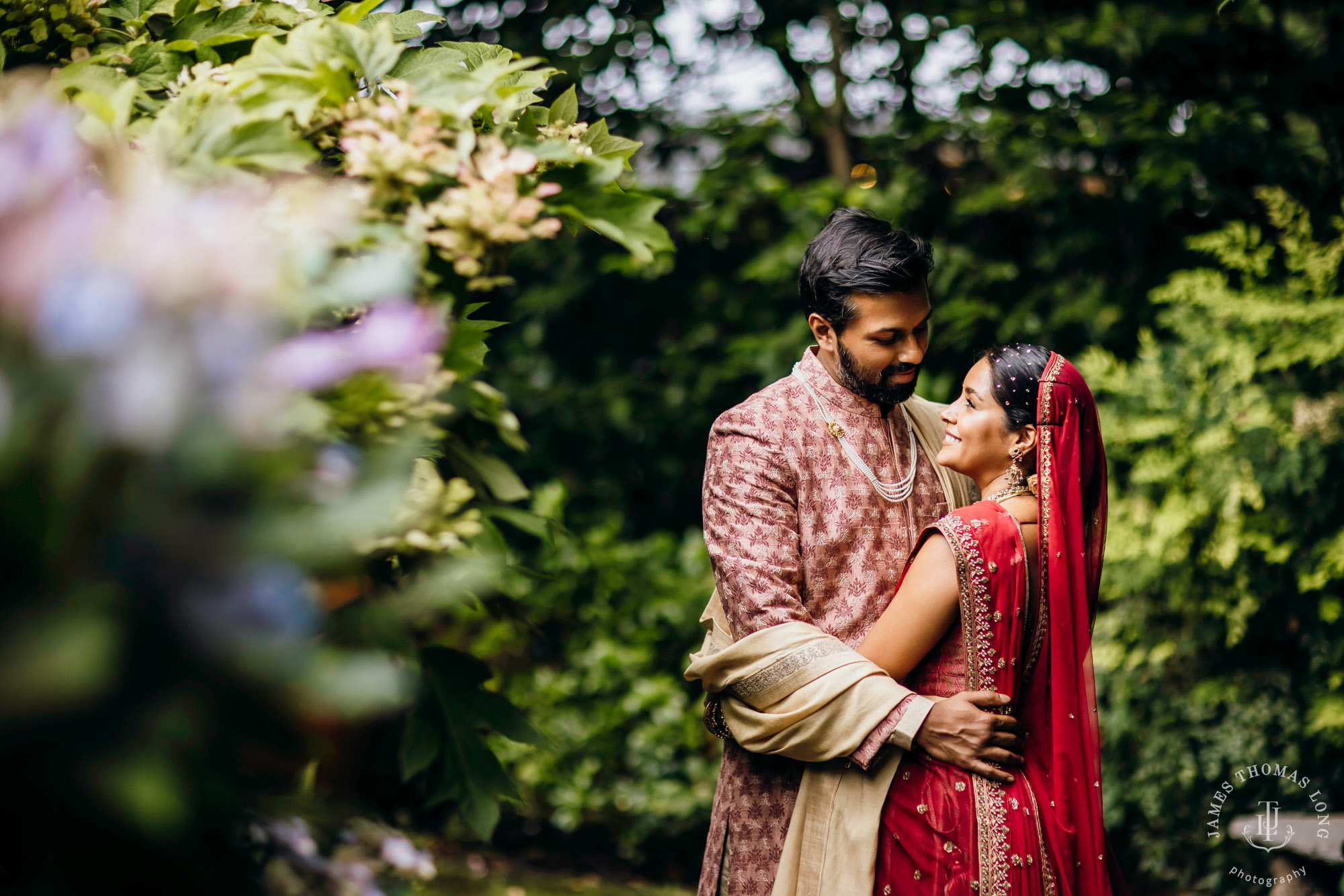 Seattle Hindu wedding by Seattle wedding photographer James Thomas Long Photography