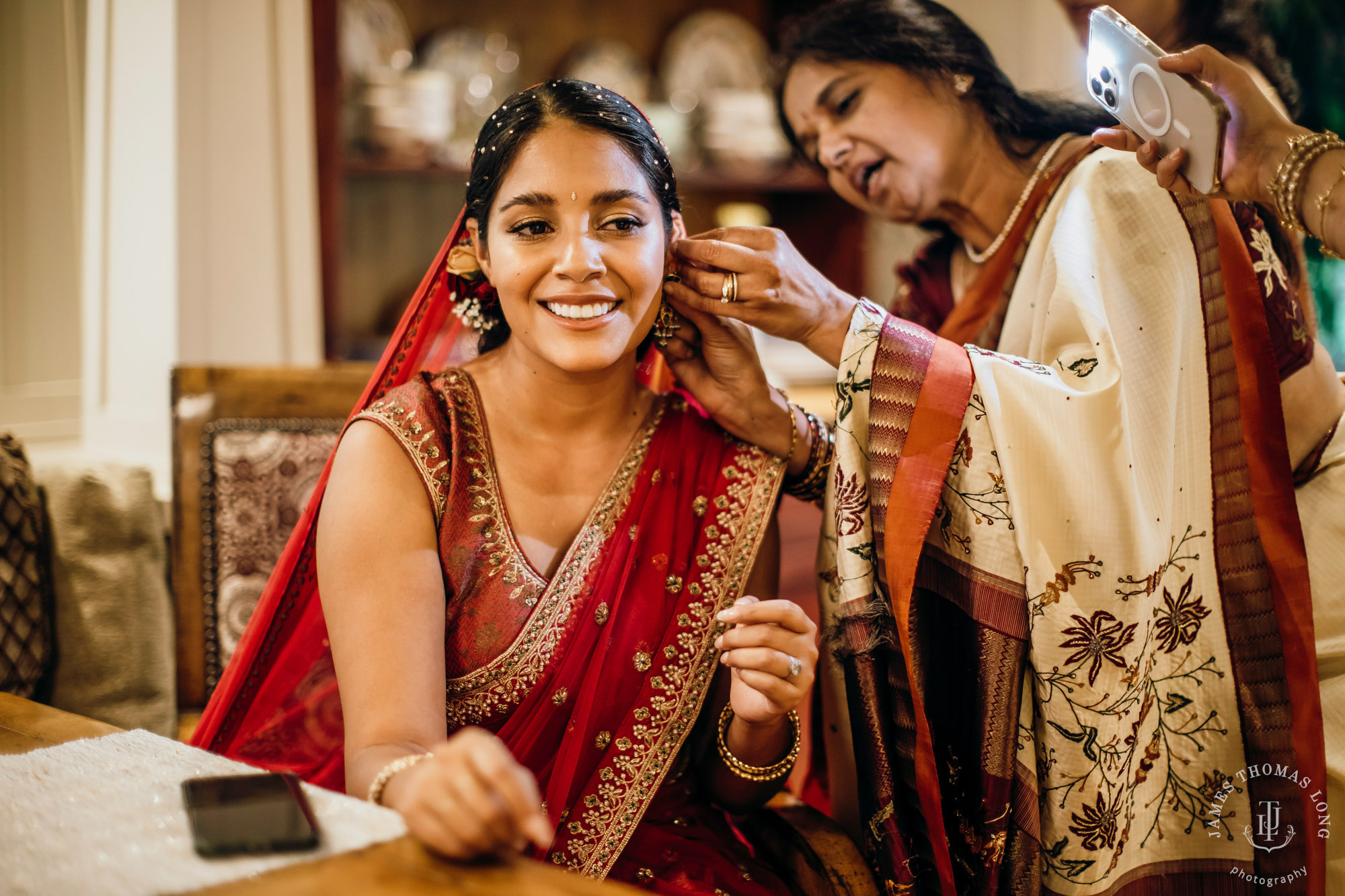 Seattle Hindu wedding by Seattle wedding photographer James Thomas Long Photography