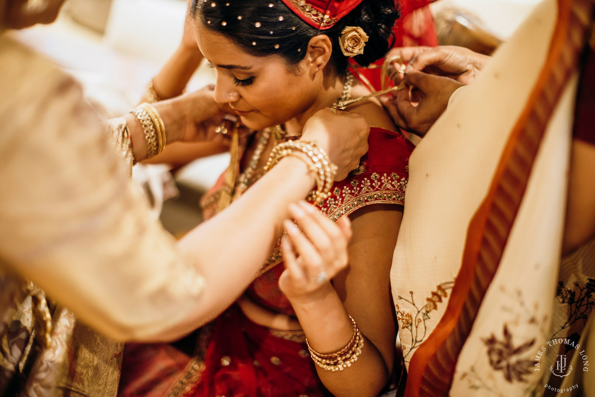 Seattle Hindu wedding by Seattle wedding photographer James Thomas Long Photography