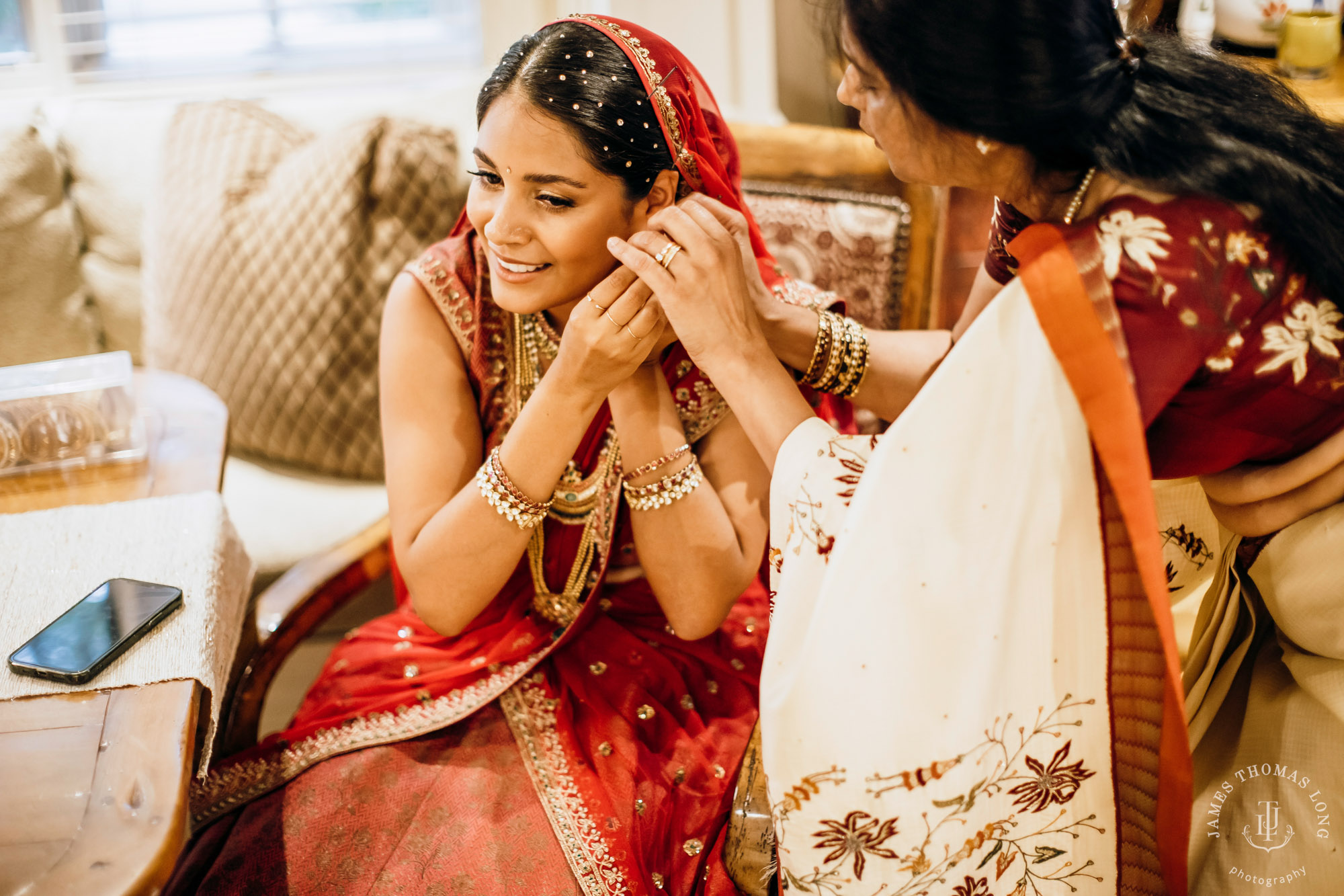 Seattle Hindu wedding by Seattle wedding photographer James Thomas Long Photography