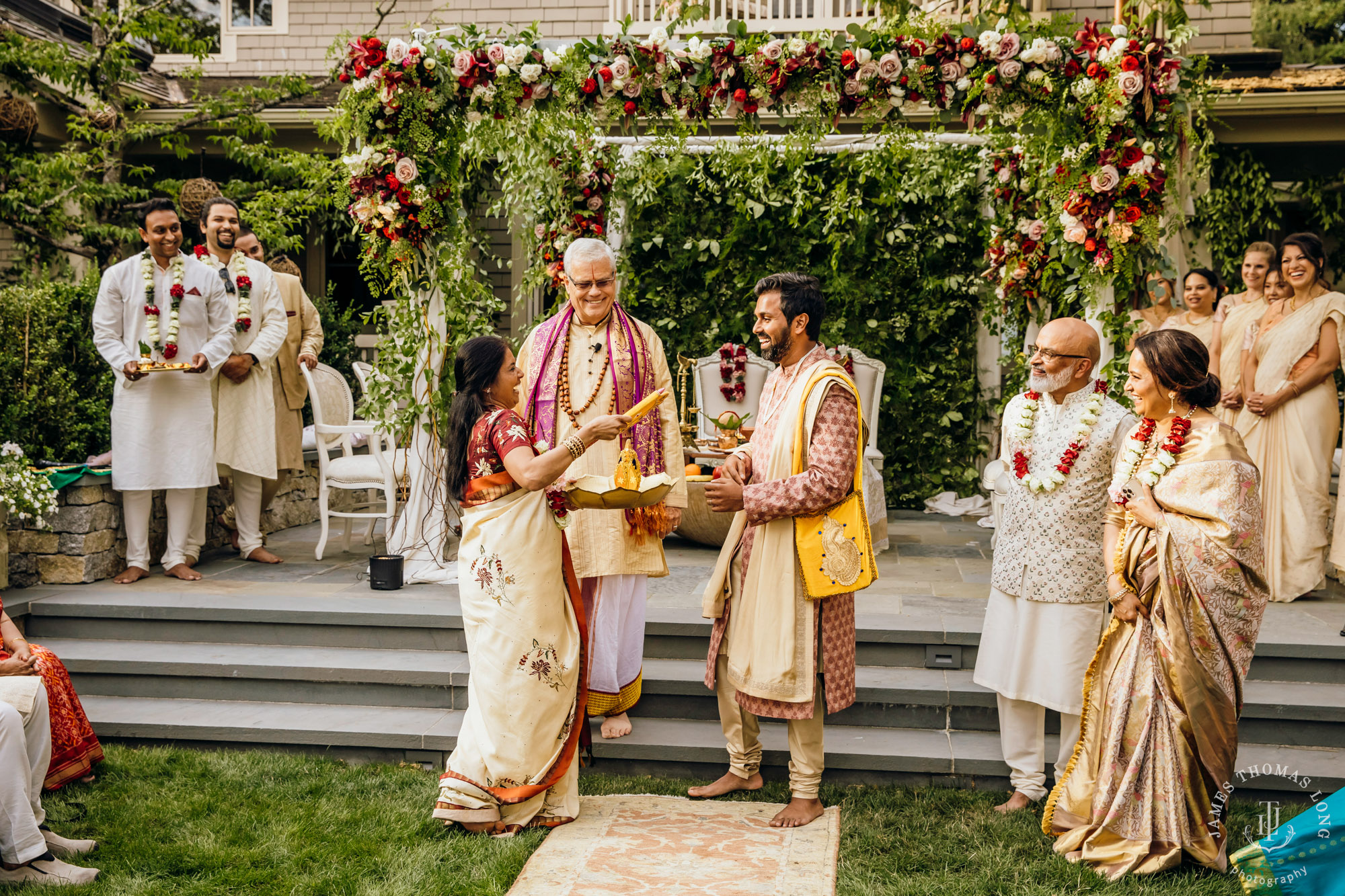 Seattle Hindu wedding by Seattle wedding photographer James Thomas Long Photography