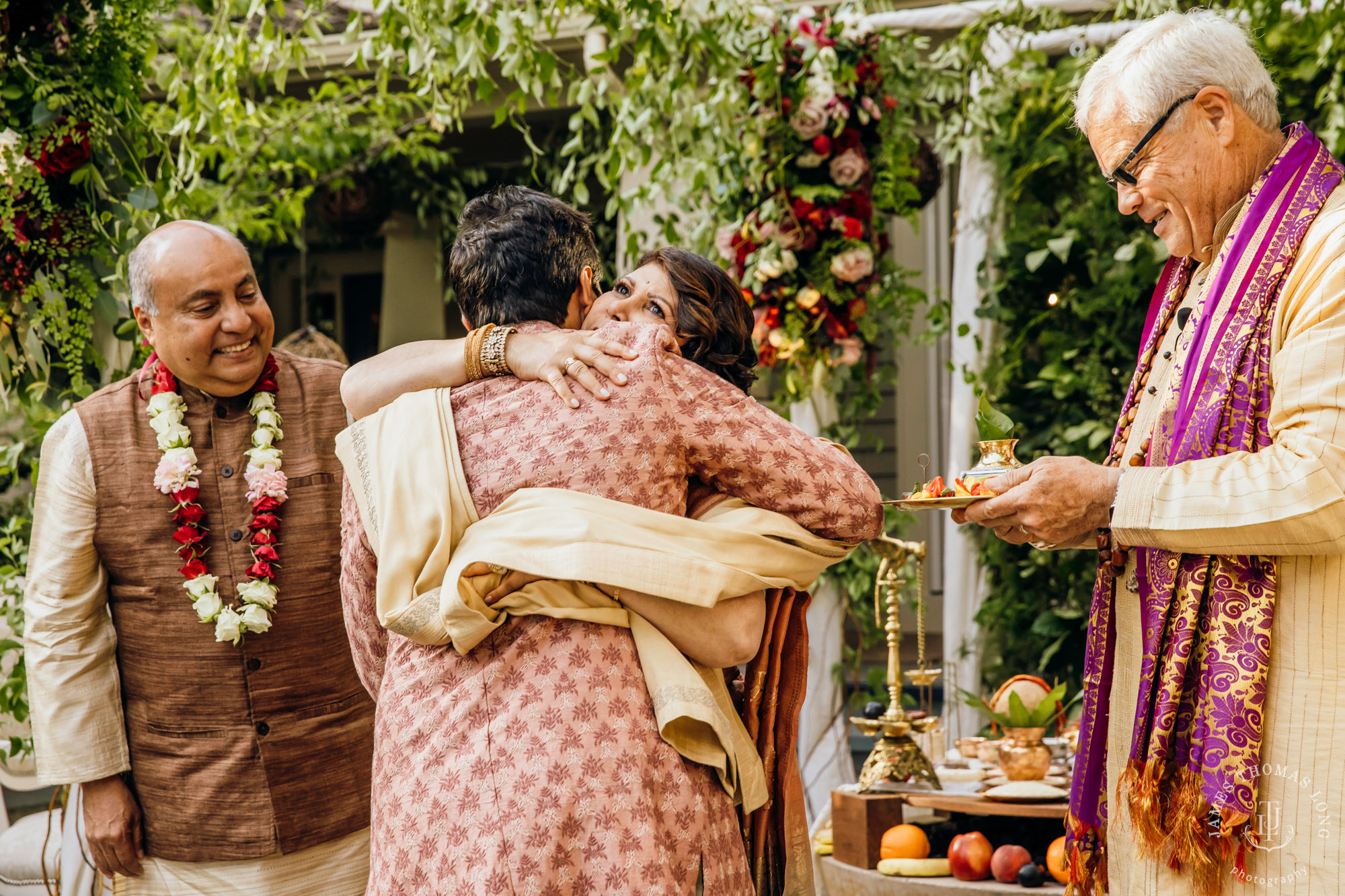 Seattle Hindu wedding by Seattle wedding photographer James Thomas Long Photography