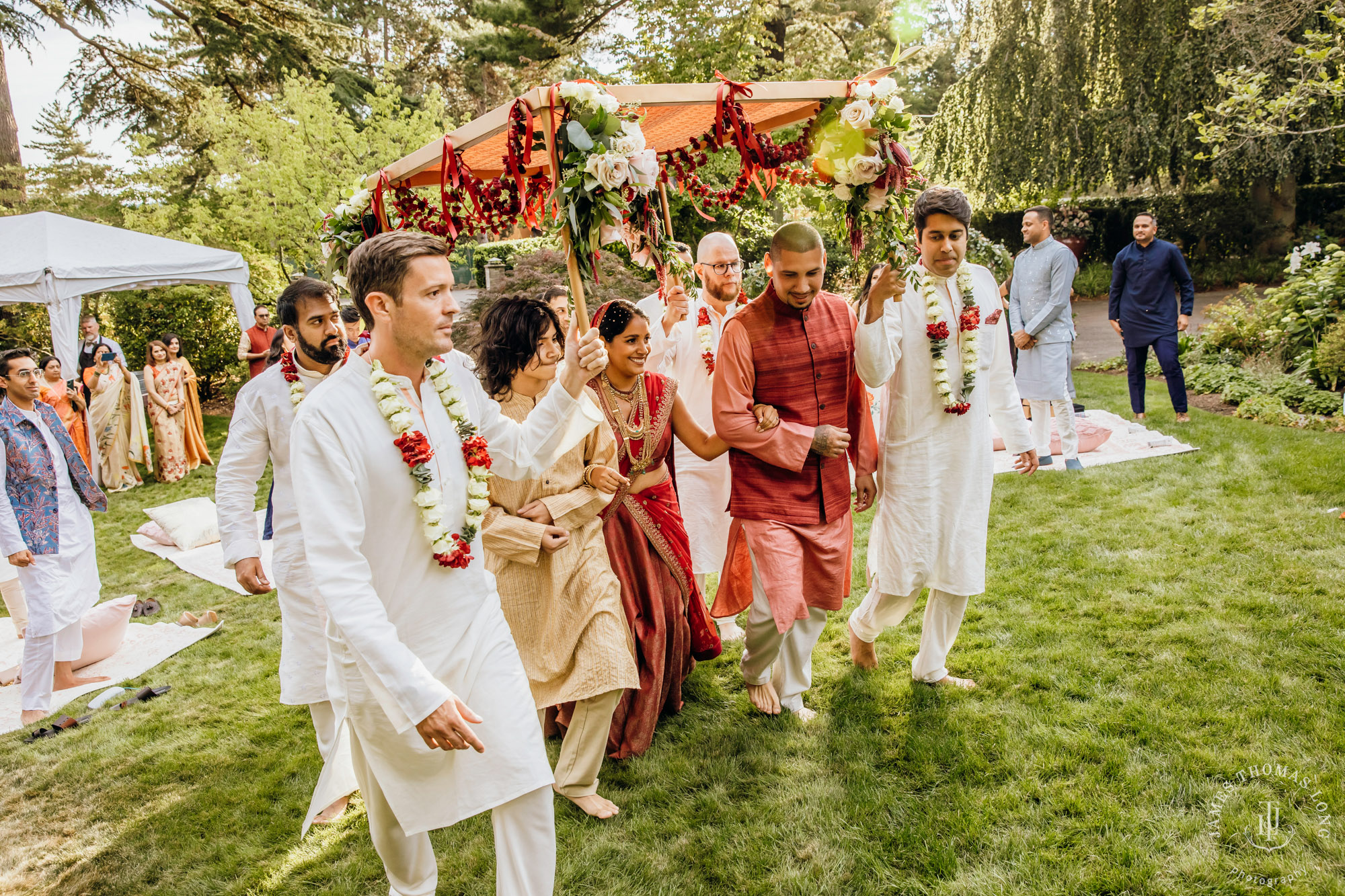 Seattle Hindu wedding by Seattle wedding photographer James Thomas Long Photography